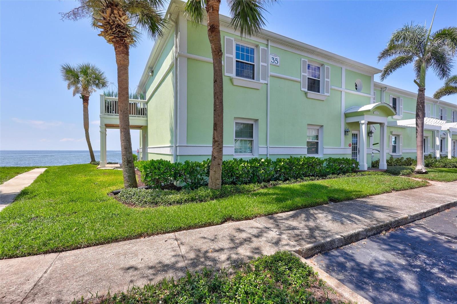 Image 2 of 48 For 5266 Beach Drive Se D