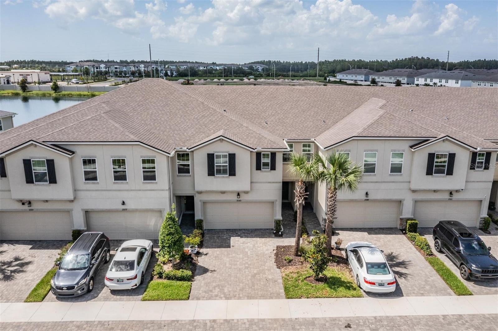 Image 31 of 50 For 19385 Blue Pond Drive