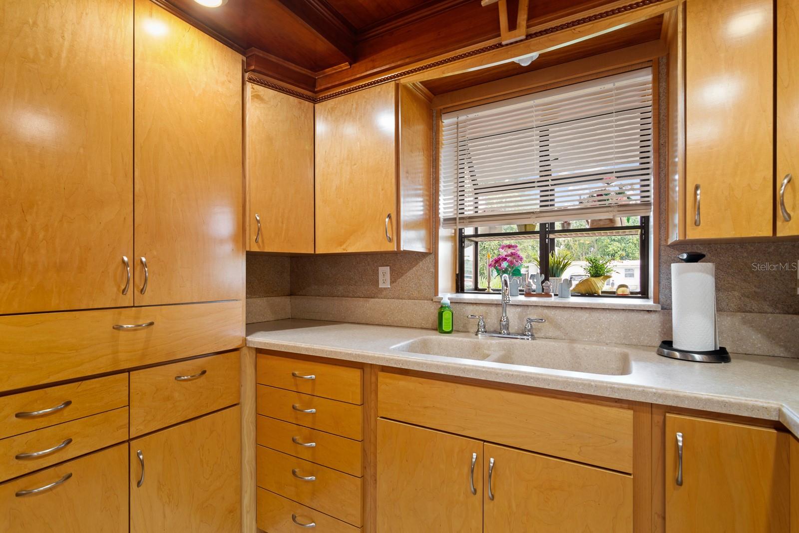 Image 15 of 49 For 8855 78th Place