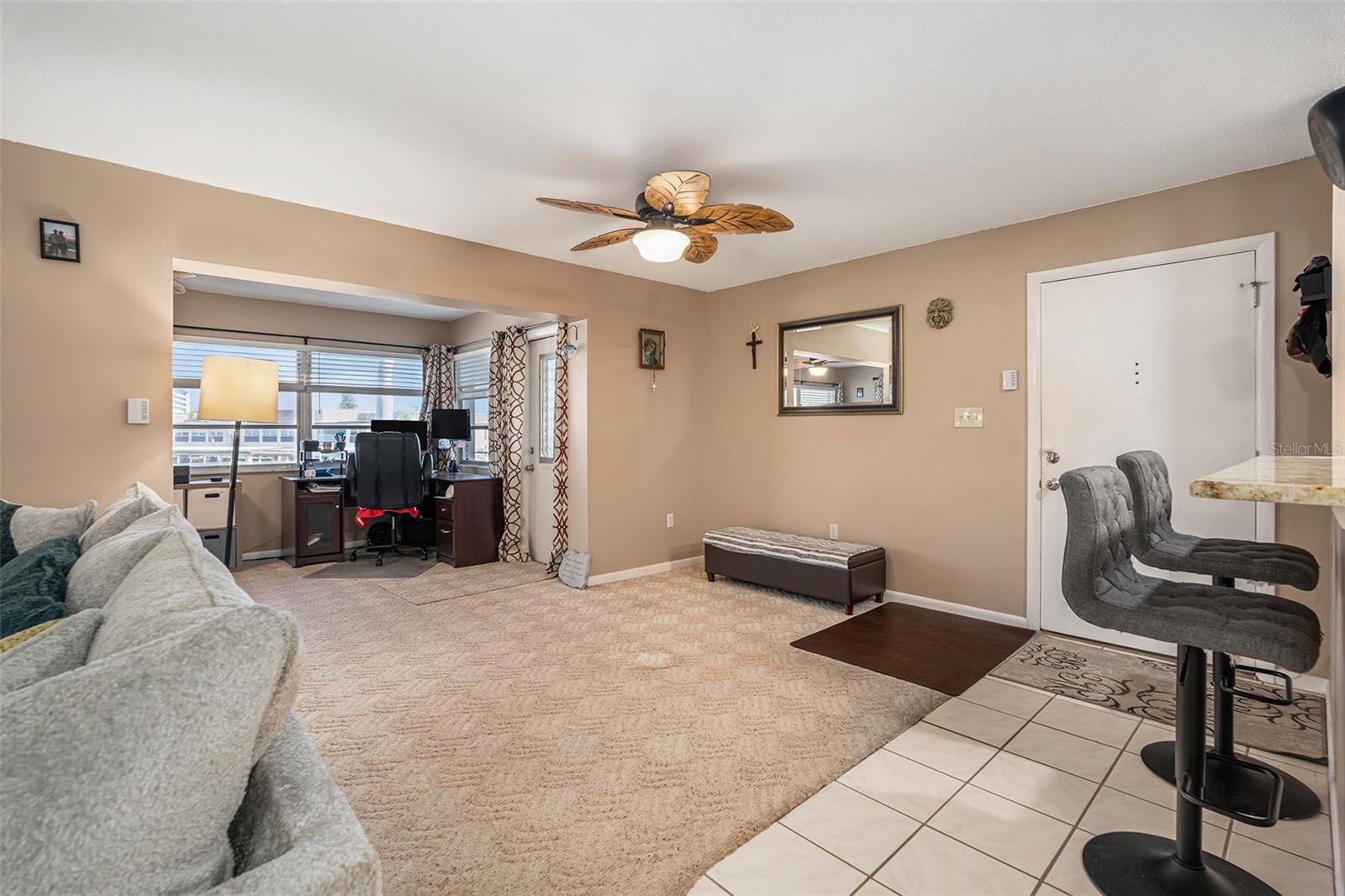 Listing photo id 12 for 5123 Topaz Lane 202