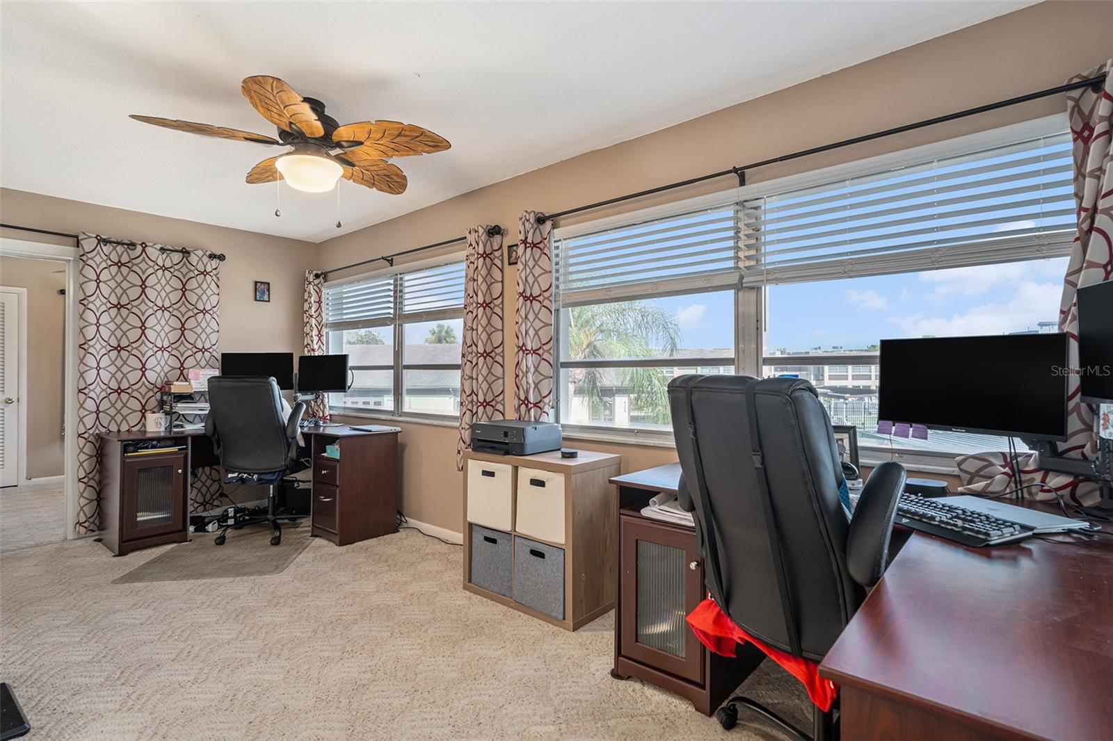 Listing photo id 17 for 5123 Topaz Lane 202