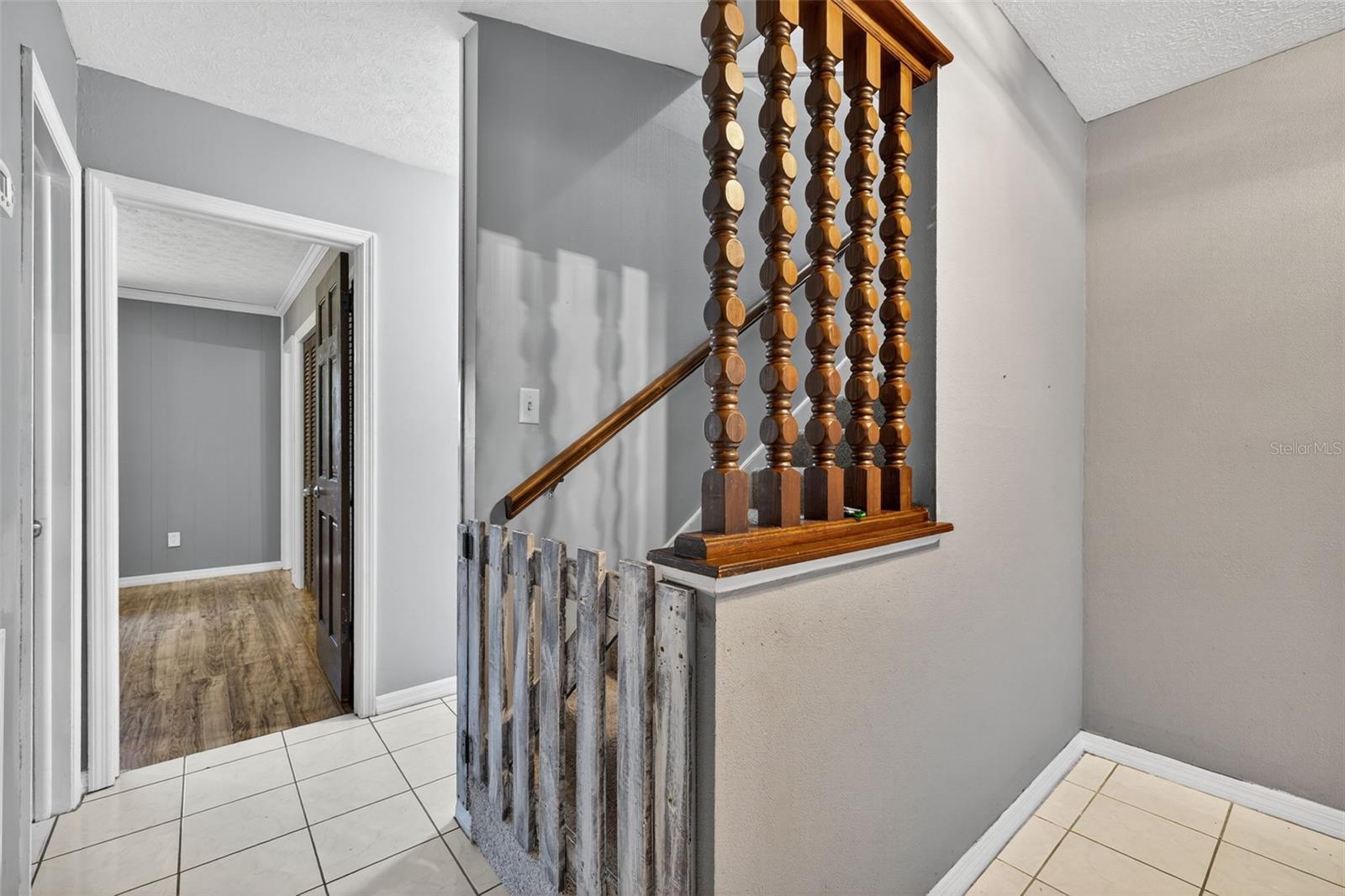 Image 18 of 56 For 2806 Springdell Circle