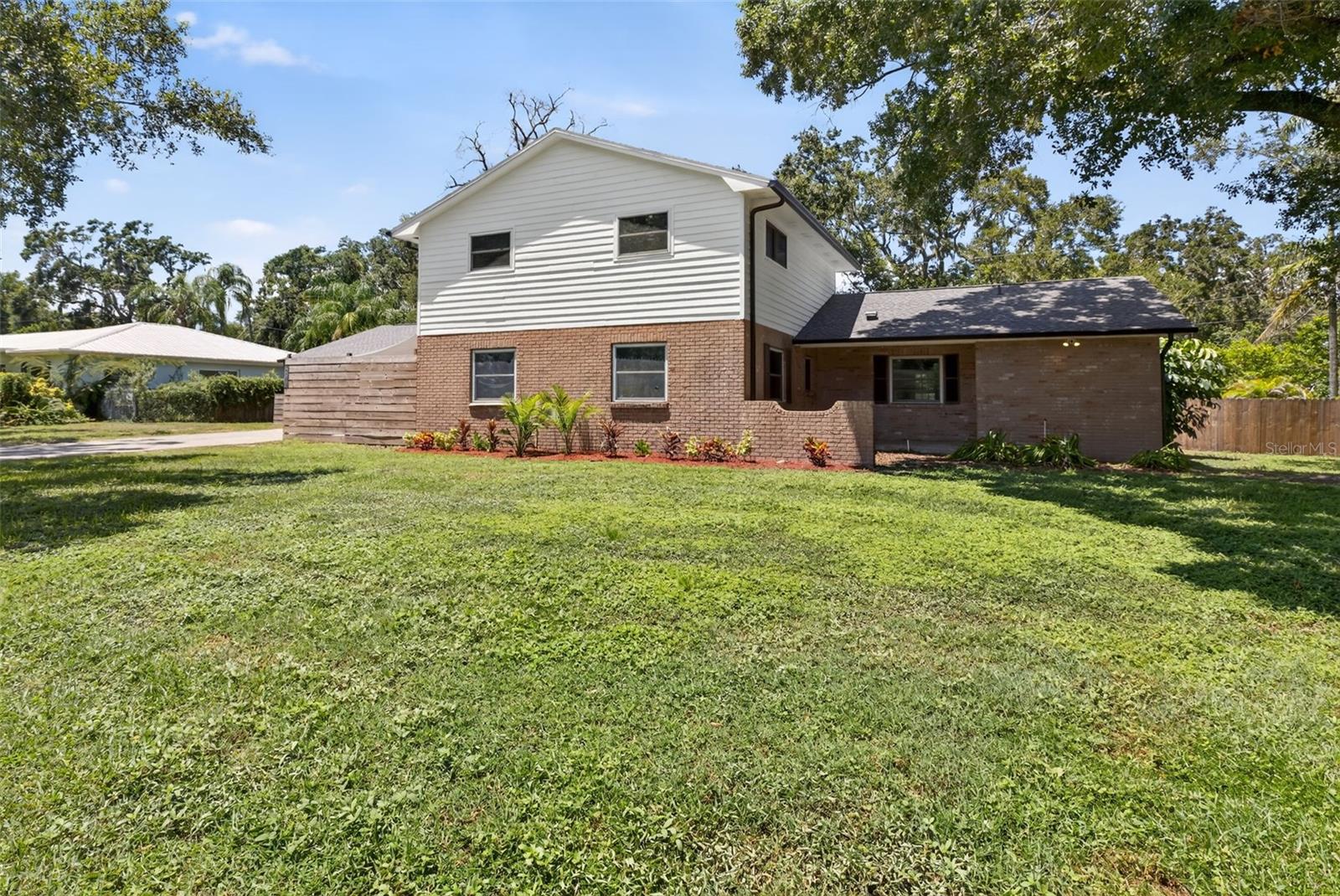 Image 3 of 56 For 2806 Springdell Circle