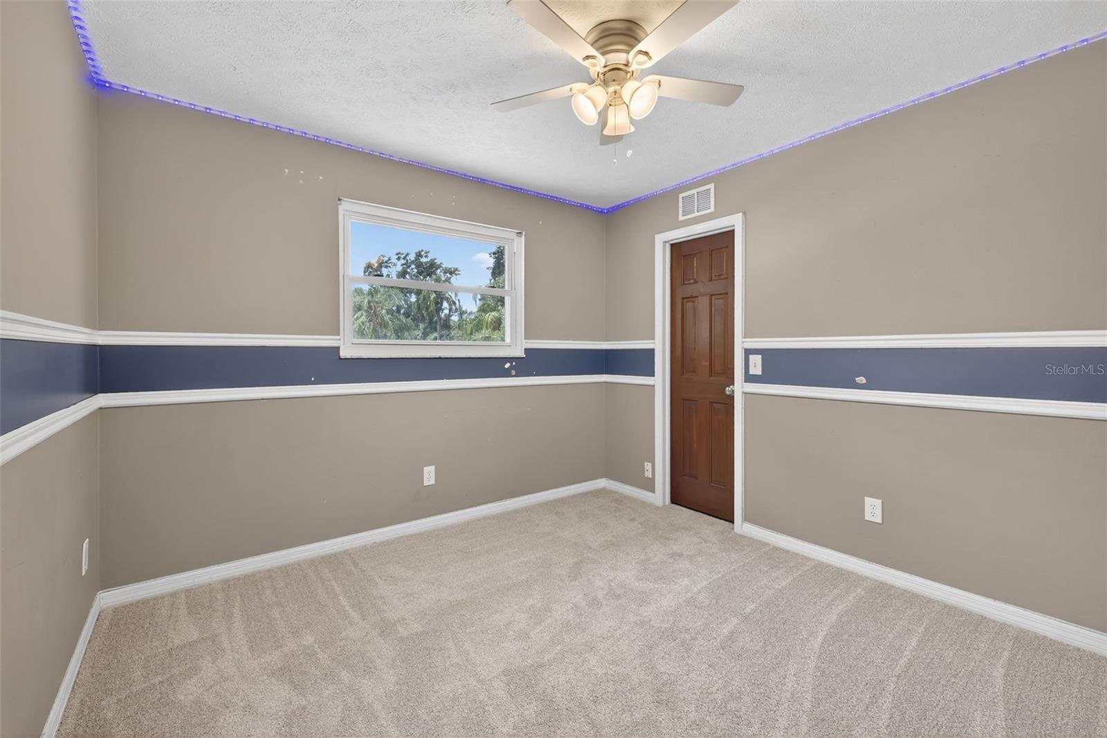 Image 30 of 56 For 2806 Springdell Circle