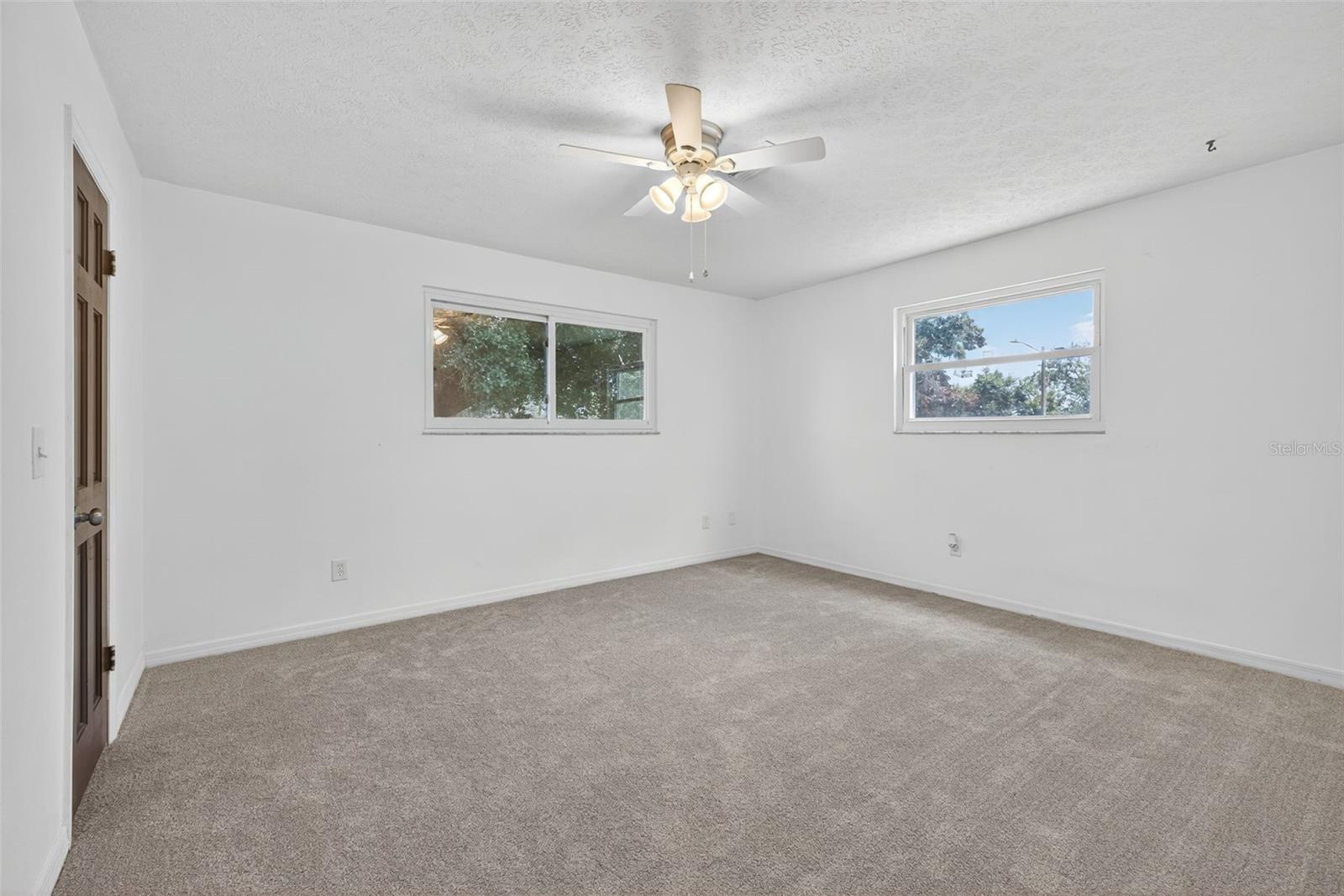 Image 37 of 56 For 2806 Springdell Circle
