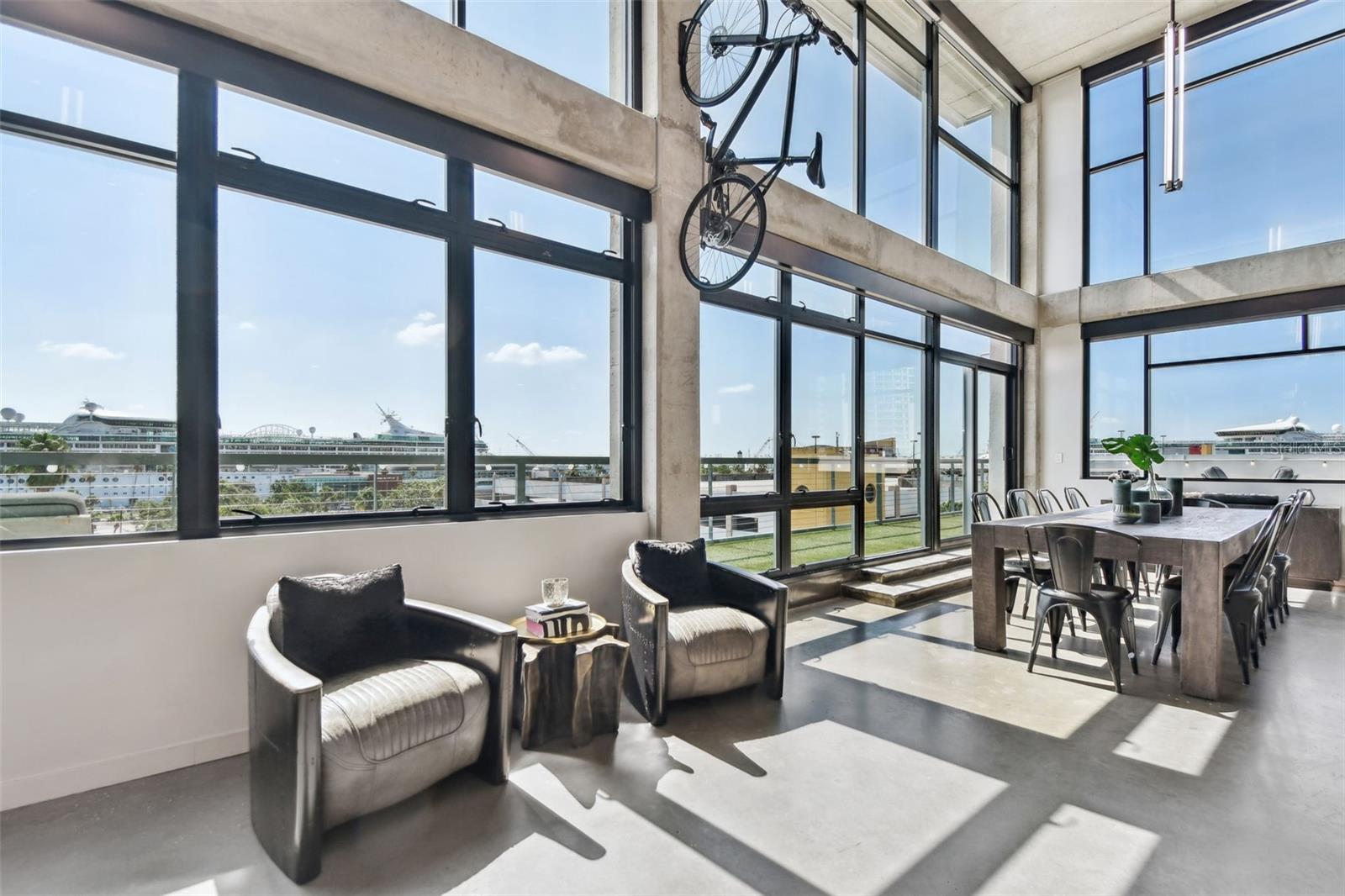 Listing photo id 26 for 101 12th Street 612