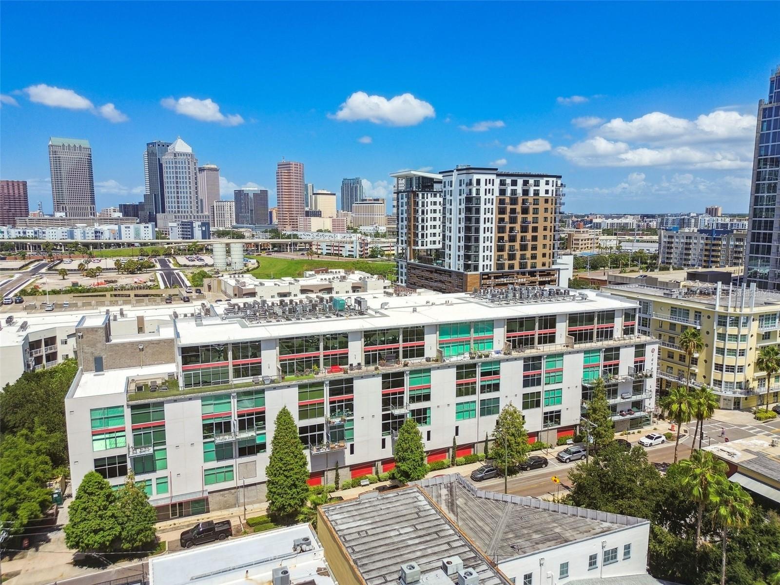 Listing photo id 64 for 101 12th Street 612