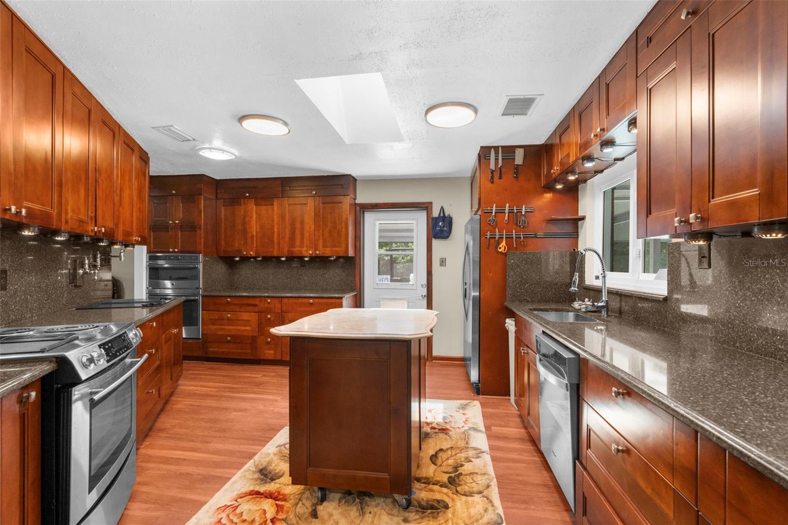 Image 11 of 63 For 17635 Eagle Lane