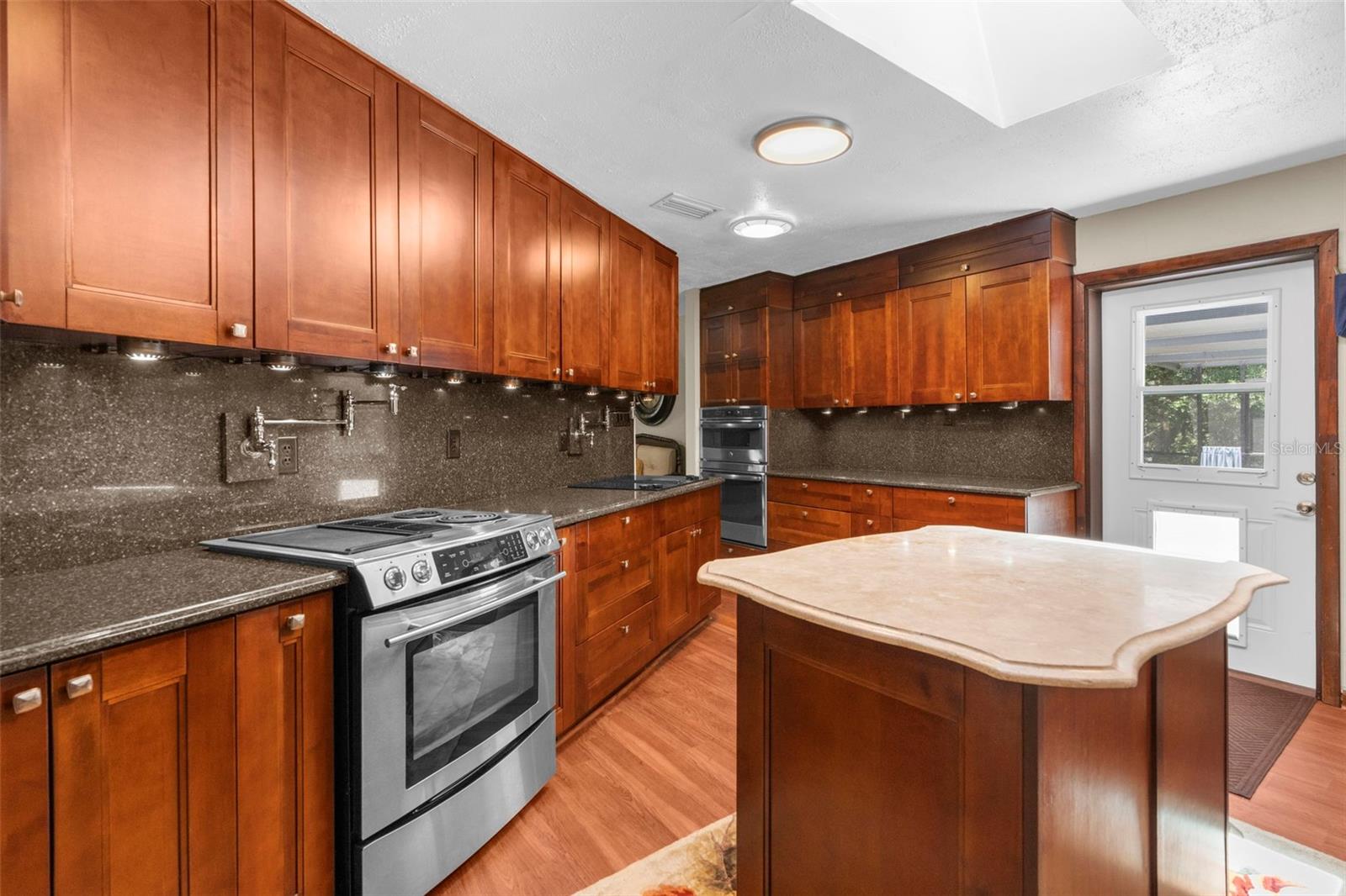 Image 12 of 63 For 17635 Eagle Lane