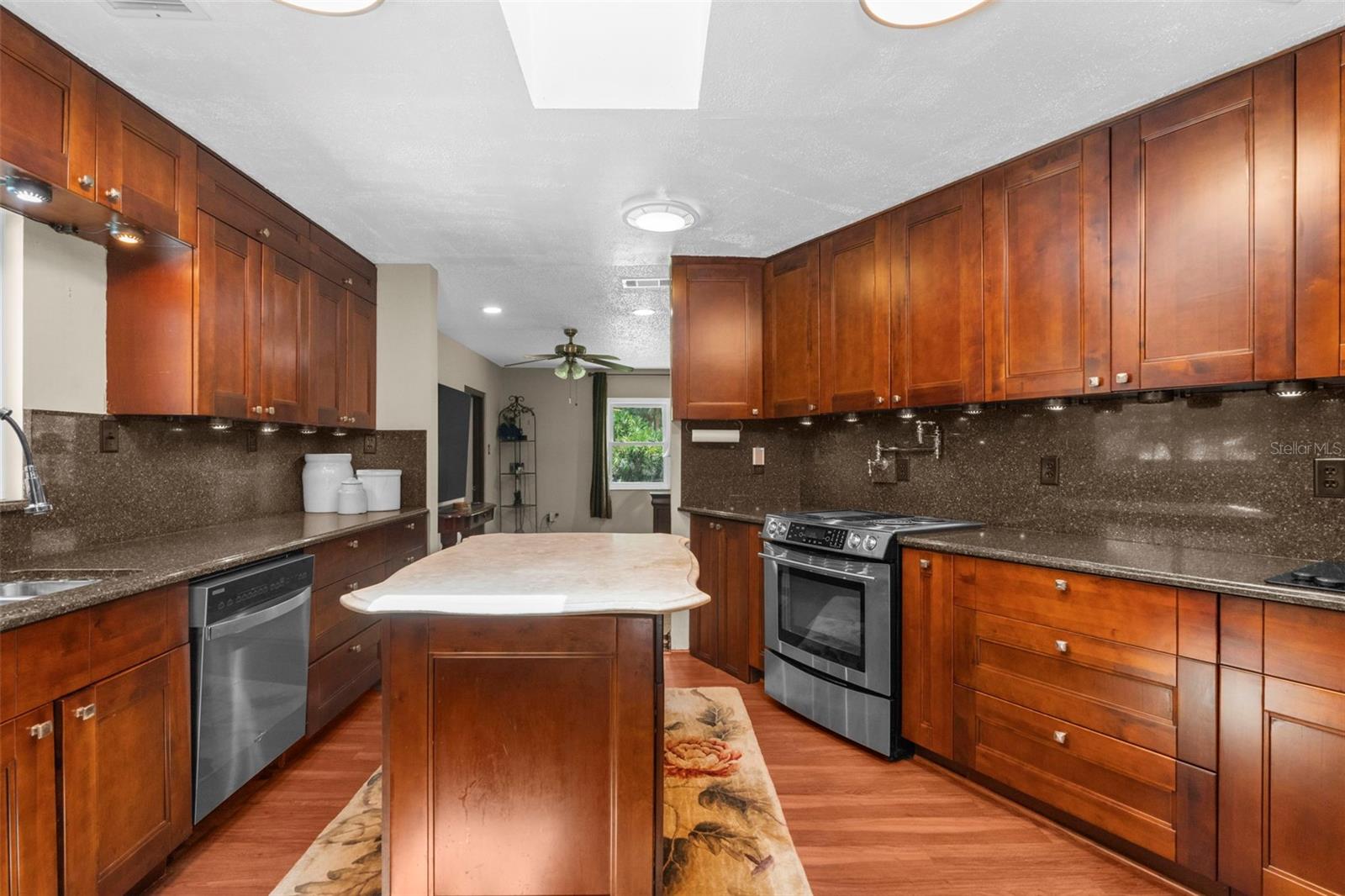Image 13 of 63 For 17635 Eagle Lane