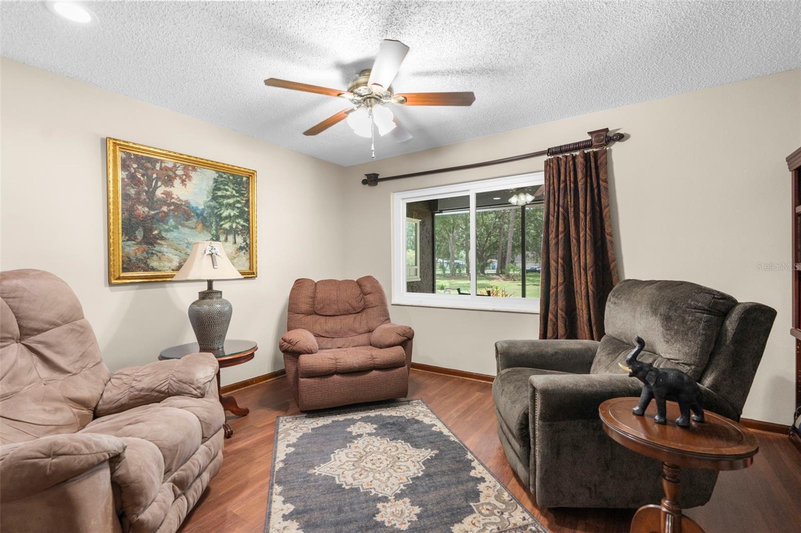 Image 26 of 63 For 17635 Eagle Lane