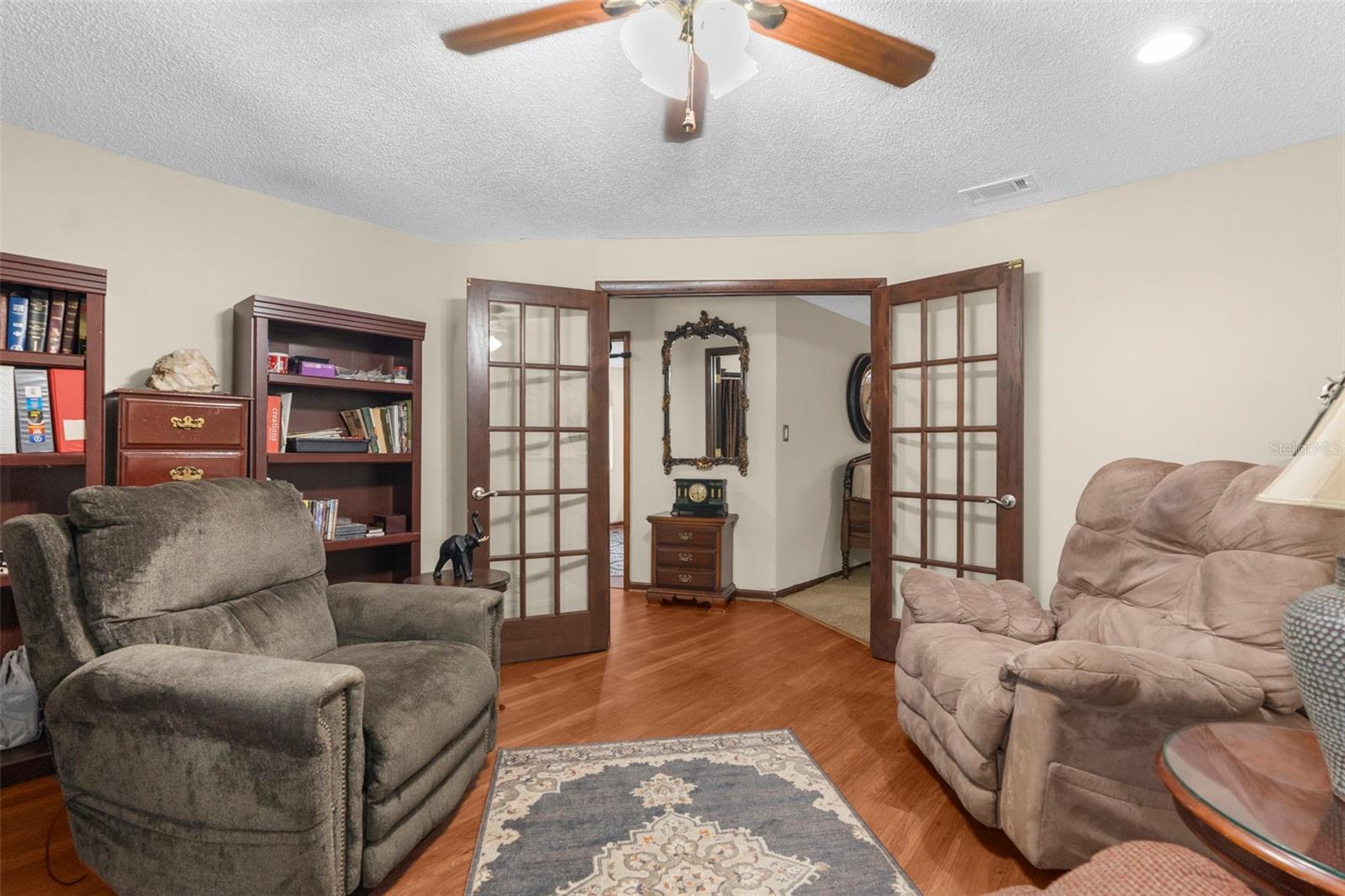 Image 27 of 63 For 17635 Eagle Lane