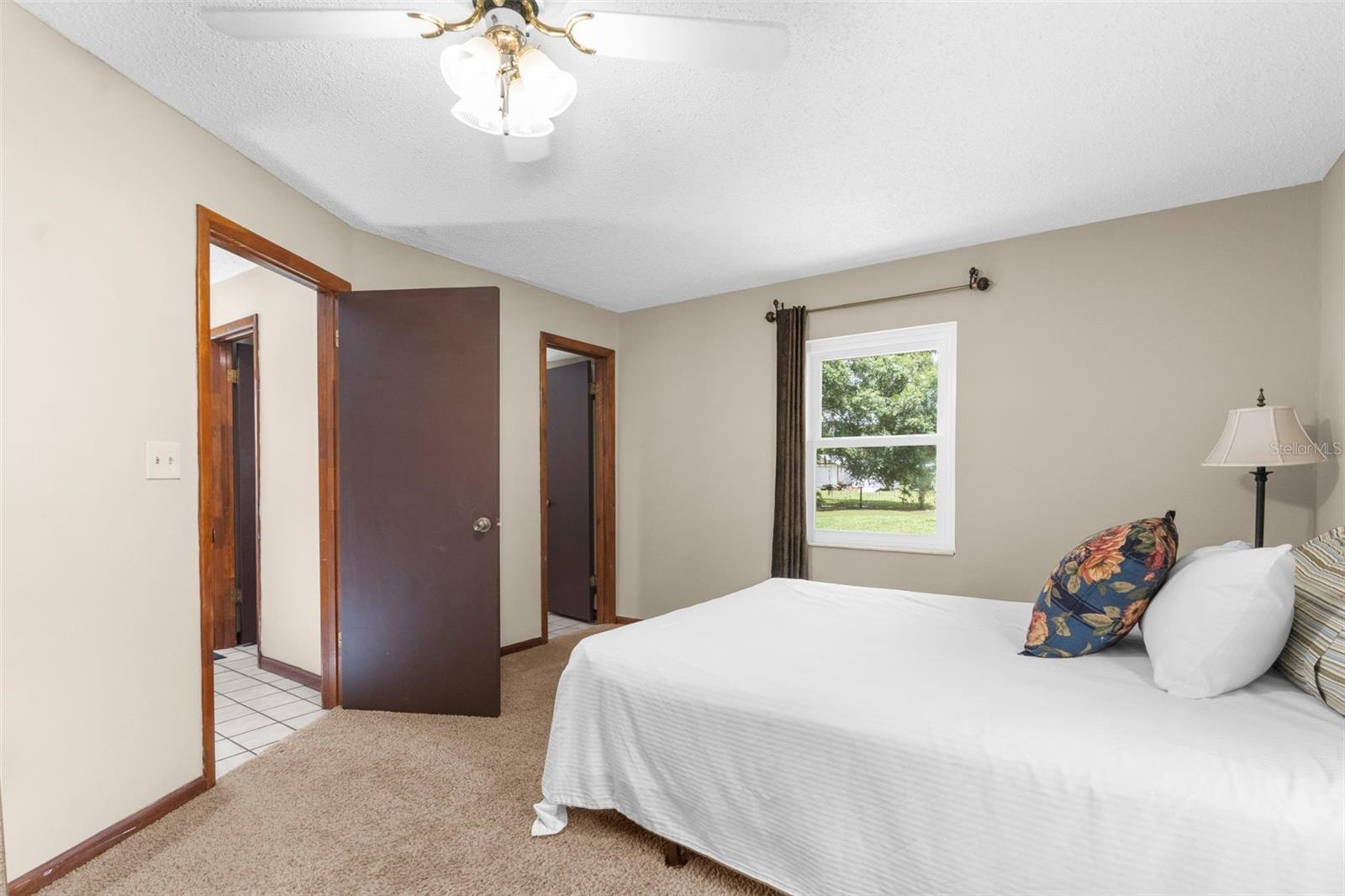 Image 31 of 63 For 17635 Eagle Lane