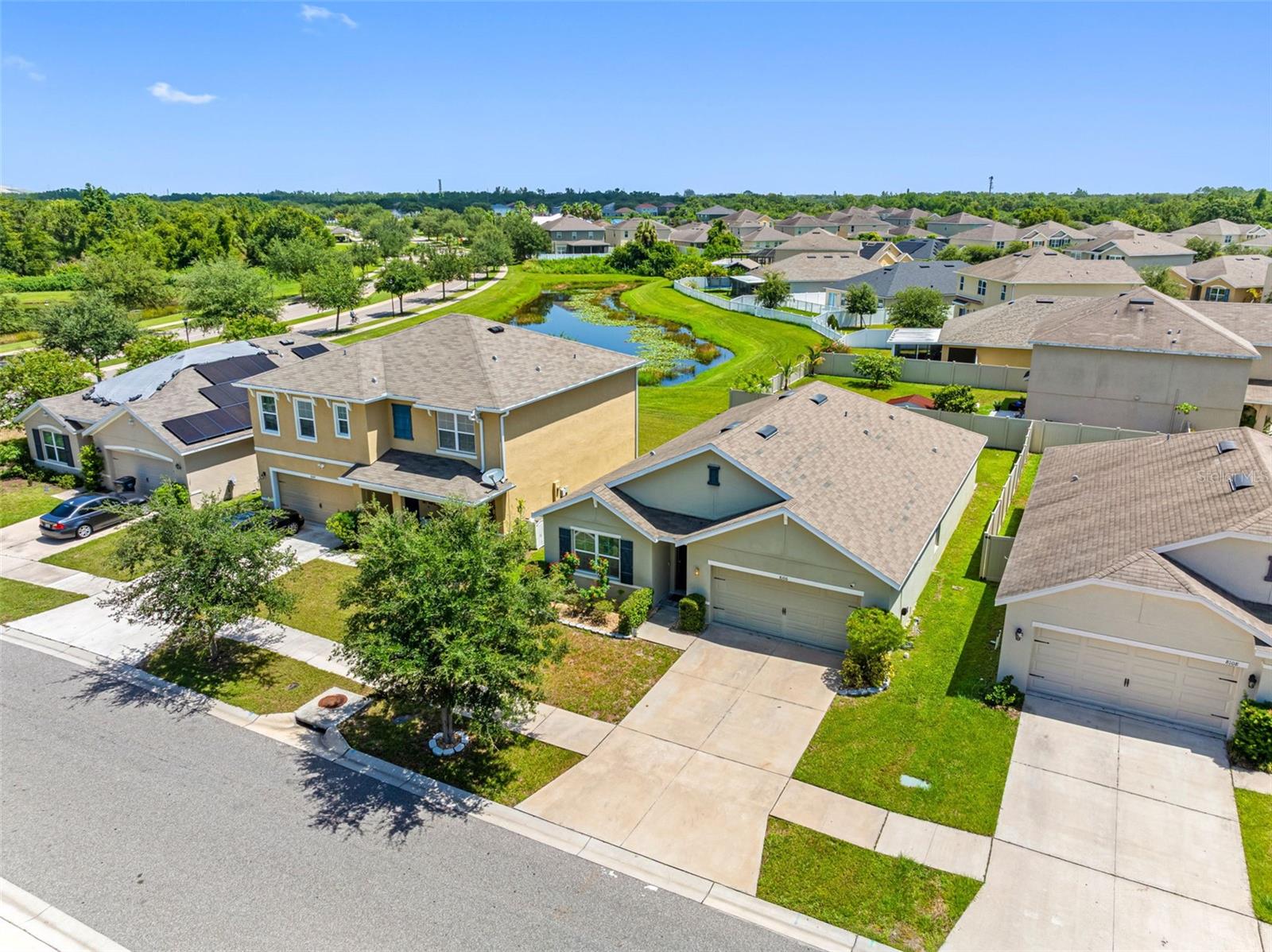 Details for 8106 Bilston Village Lane, GIBSONTON, FL 33534