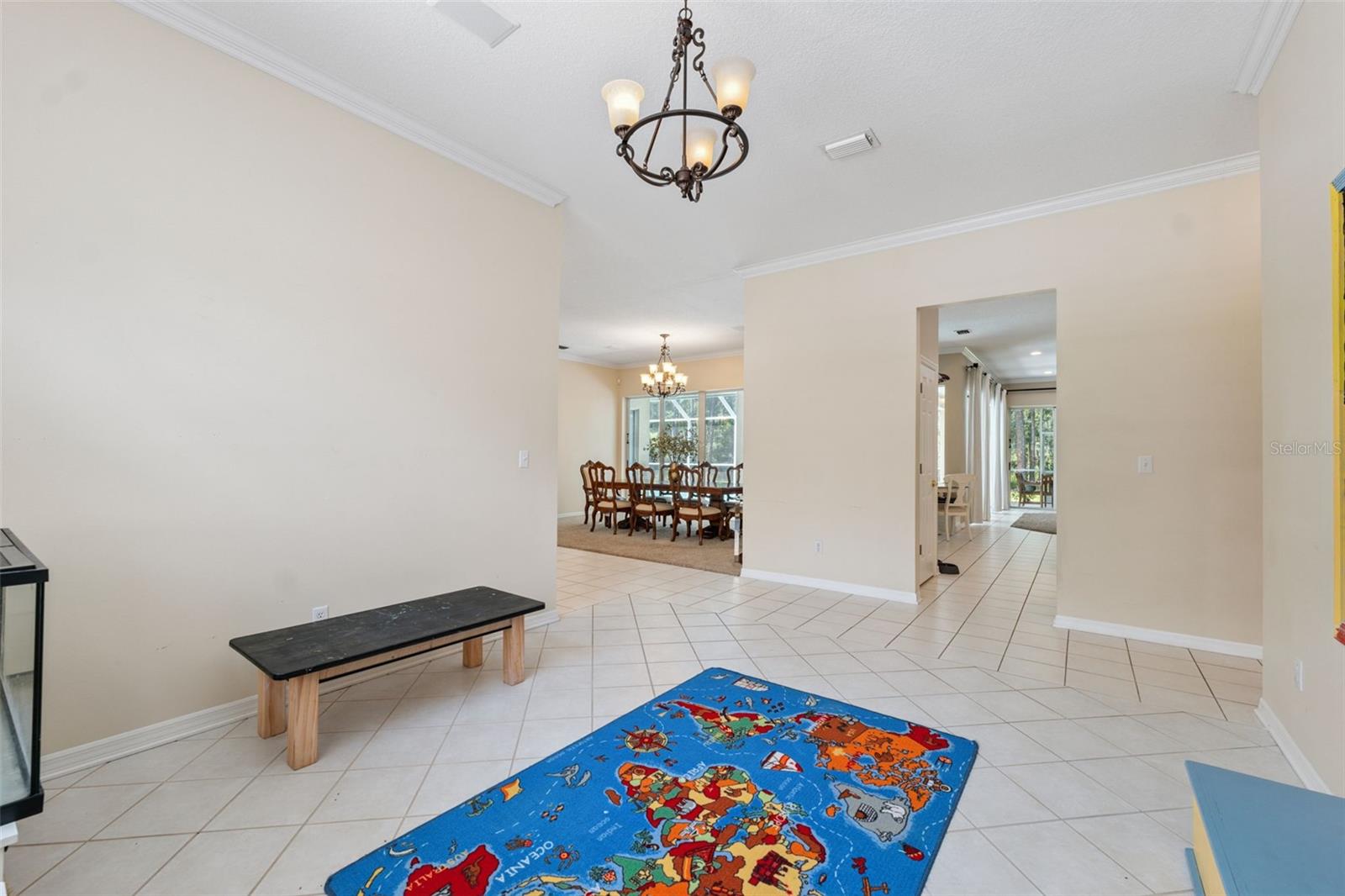 Image 13 of 87 For 27641 Lincoln Place