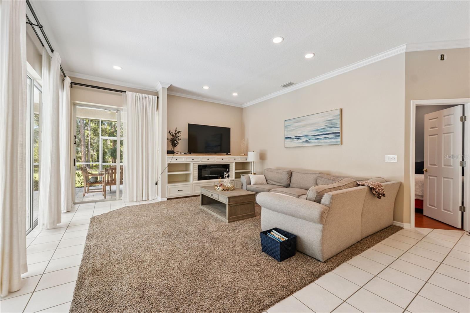 Image 27 of 87 For 27641 Lincoln Place