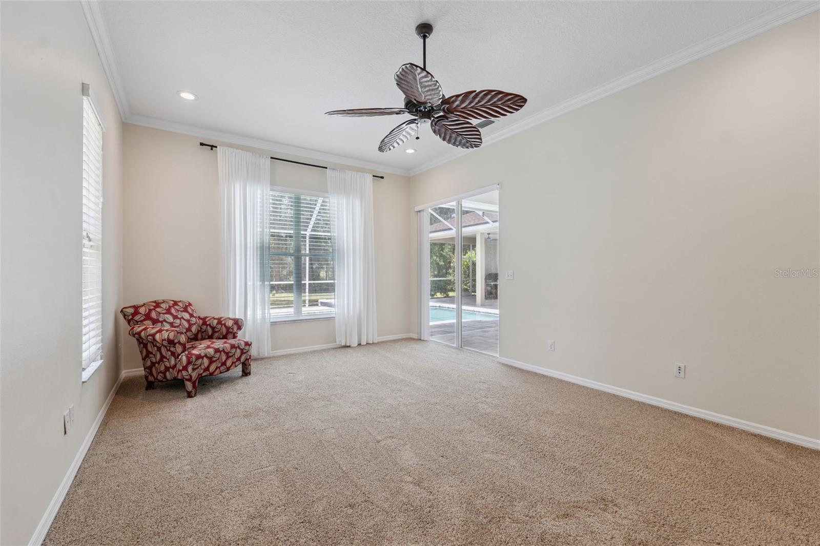 Image 34 of 87 For 27641 Lincoln Place