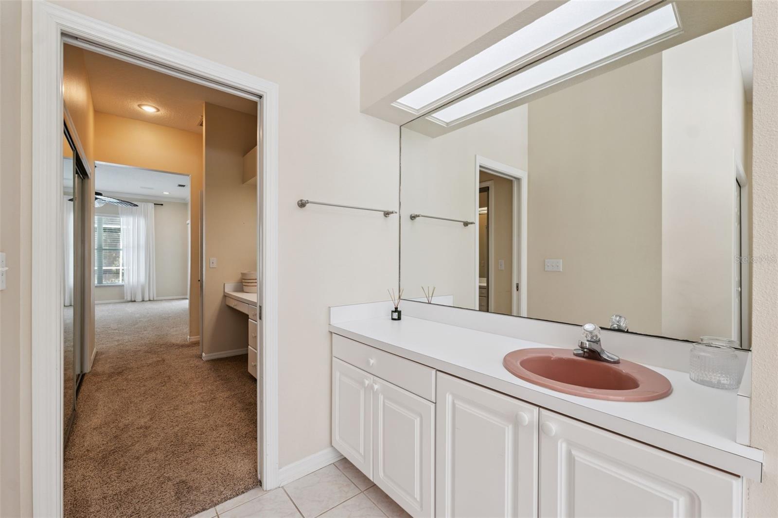 Image 36 of 87 For 27641 Lincoln Place