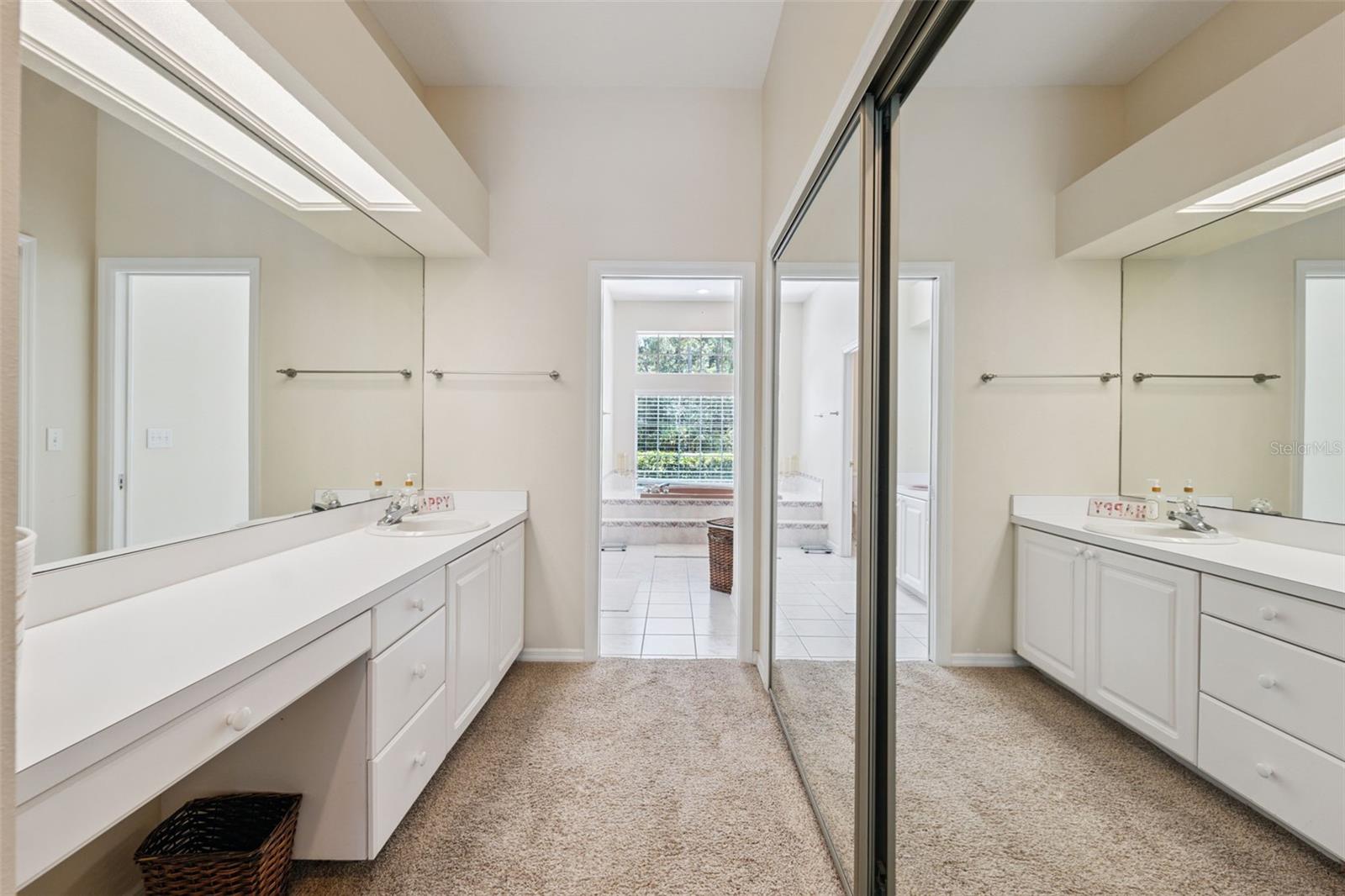 Image 38 of 87 For 27641 Lincoln Place