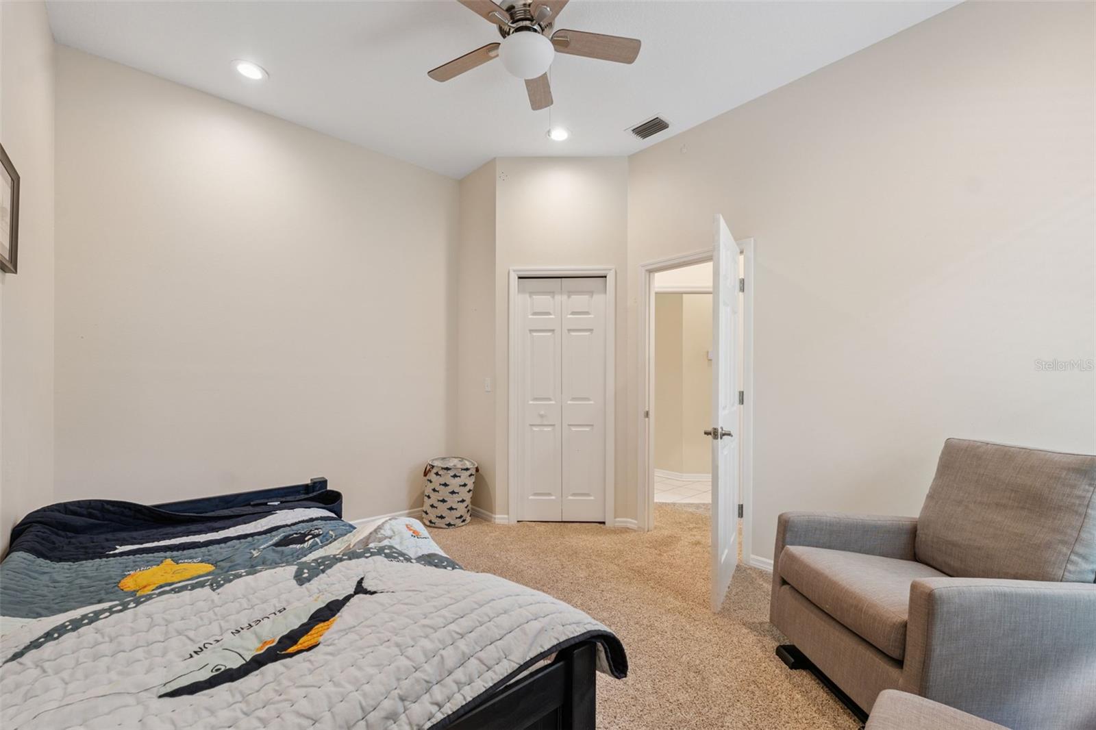 Image 49 of 87 For 27641 Lincoln Place