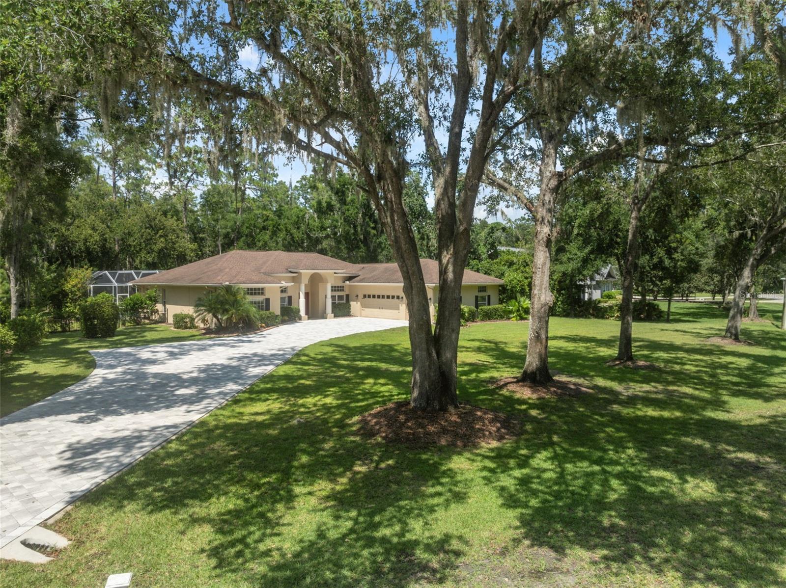 Image 72 of 87 For 27641 Lincoln Place
