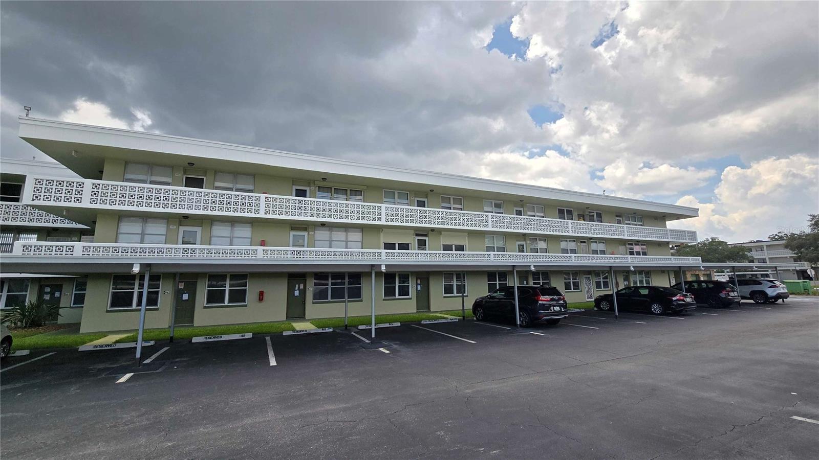 Details for 4890 Bay Street Ne 228, ST PETERSBURG, FL 33703