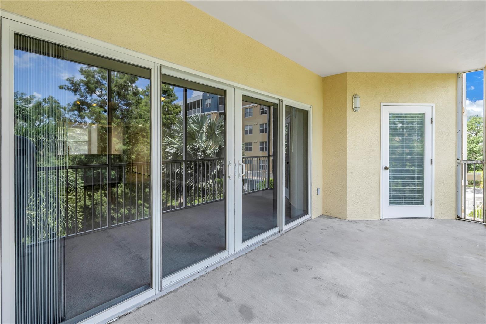 Image 23 of 65 For 960 Starkey Road 2202