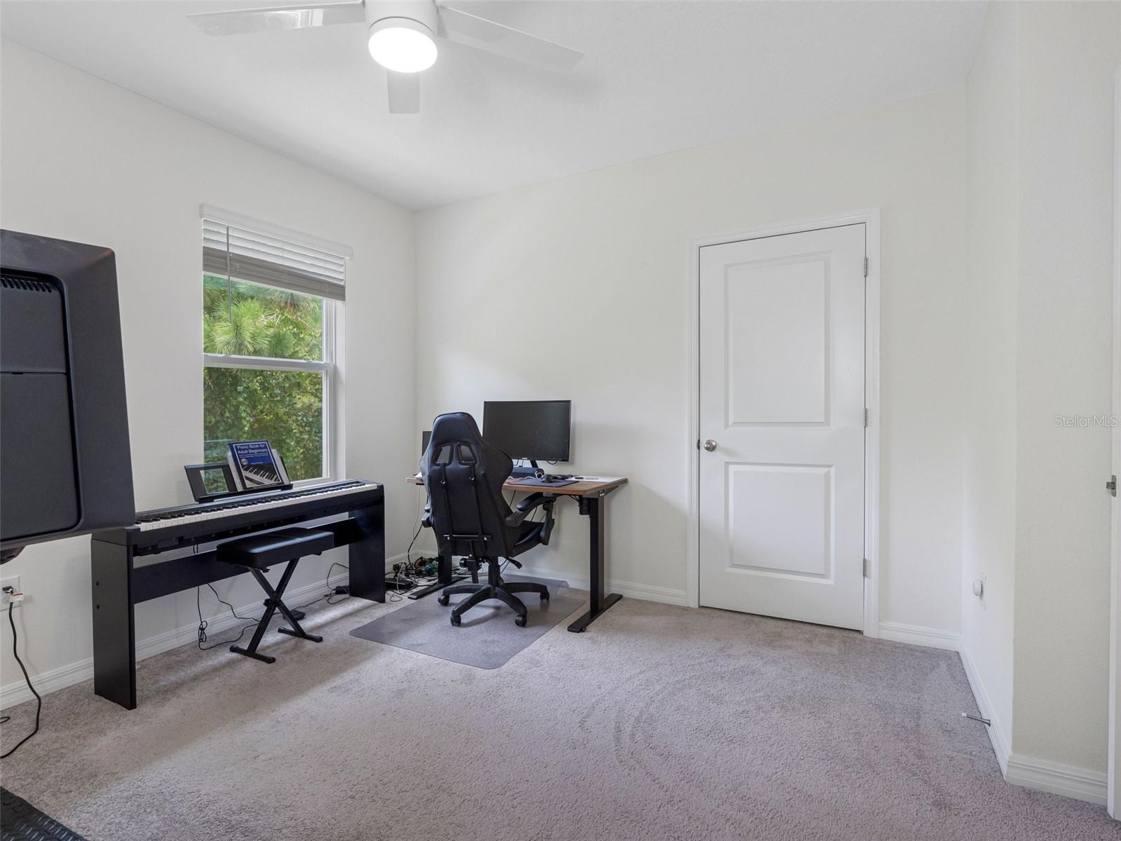 Image 13 of 17 For 7731 Cypress Walk Drive