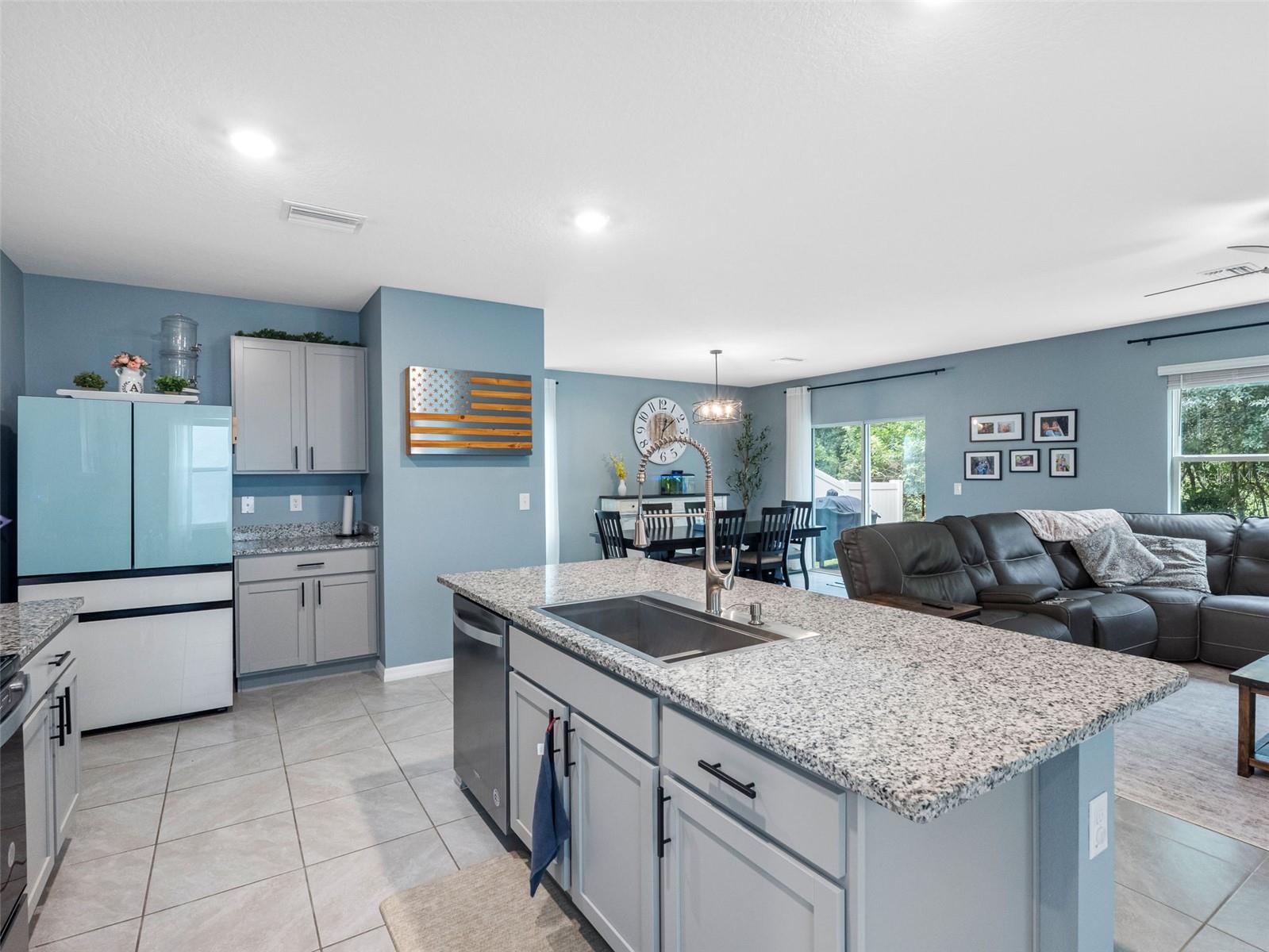 Image 7 of 17 For 7731 Cypress Walk Drive