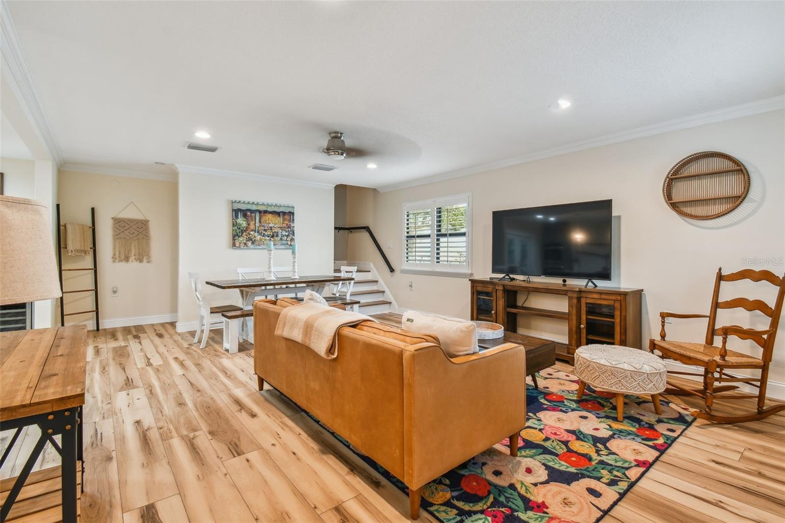 Image 6 of 45 For 3911 Swann Avenue