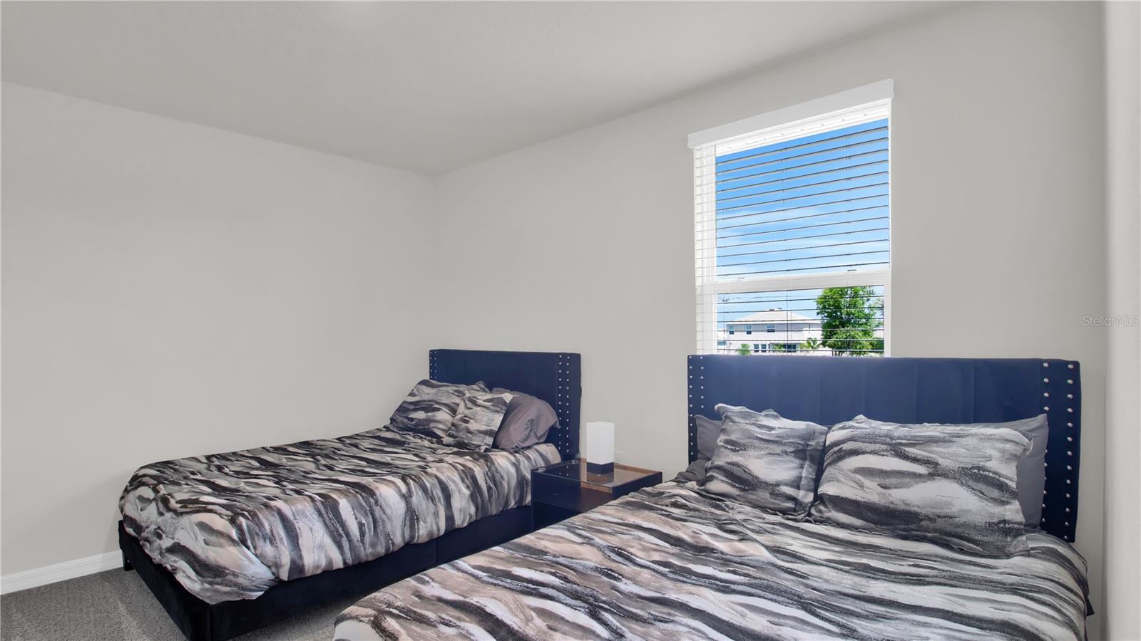 Image 18 of 33 For 16638 Mosaic Oar Drive