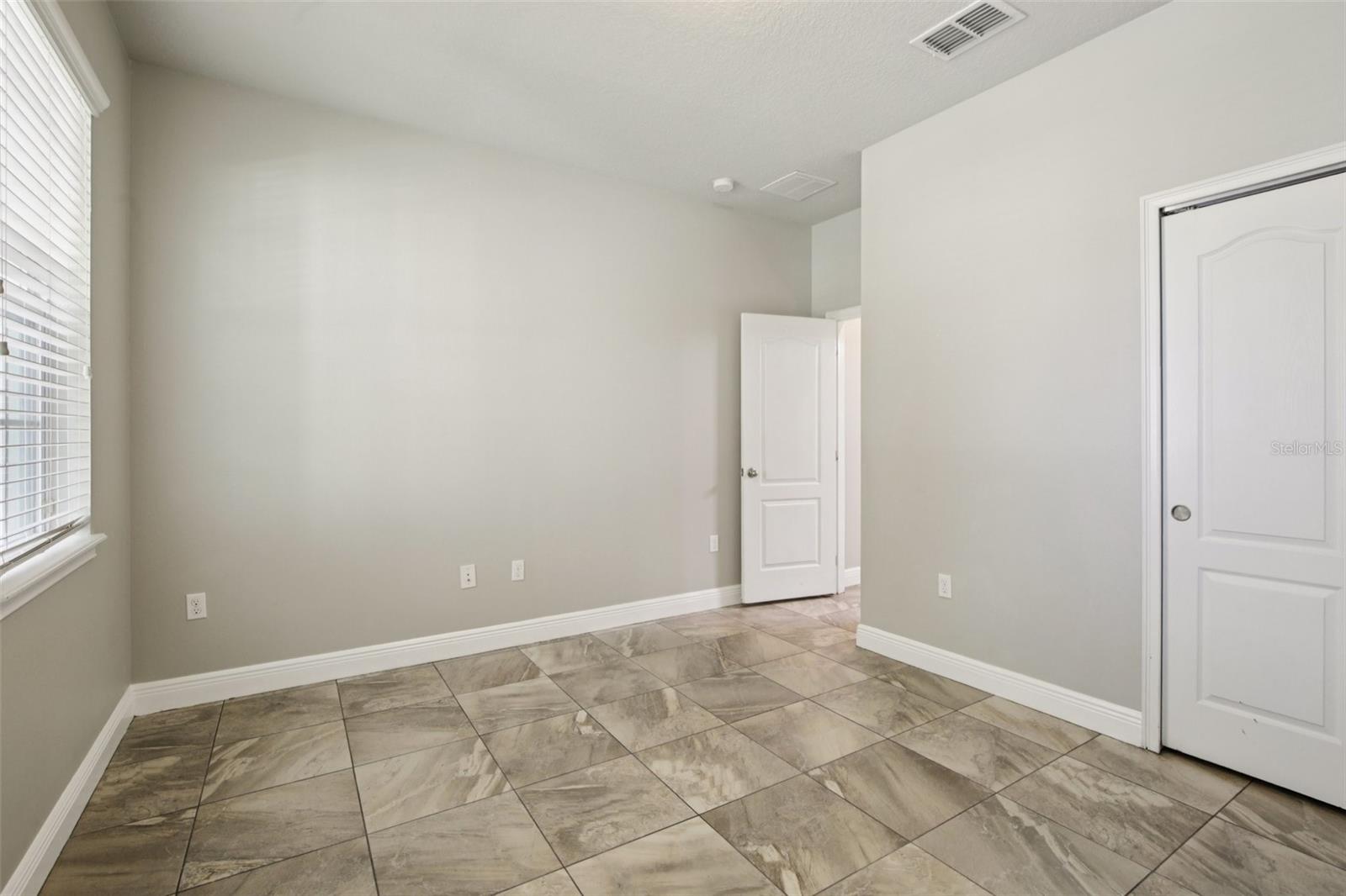 Image 29 of 48 For 6906 Sail View Lane