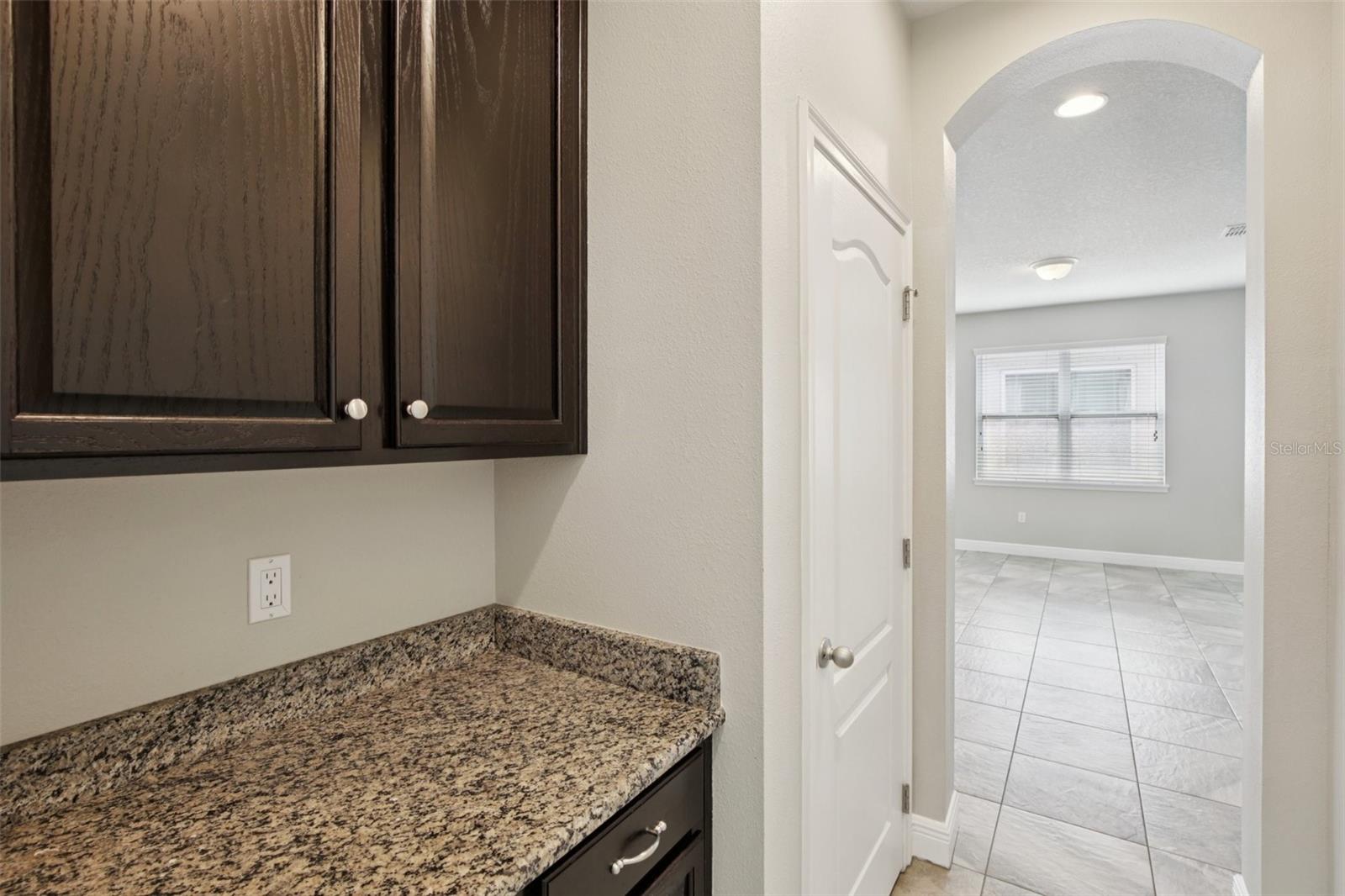 Image 37 of 48 For 6906 Sail View Lane