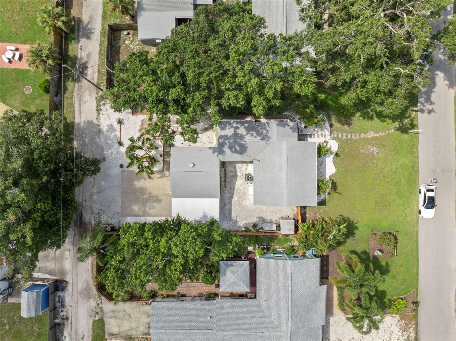 Image 33 of 43 For 1212 Hull Street S