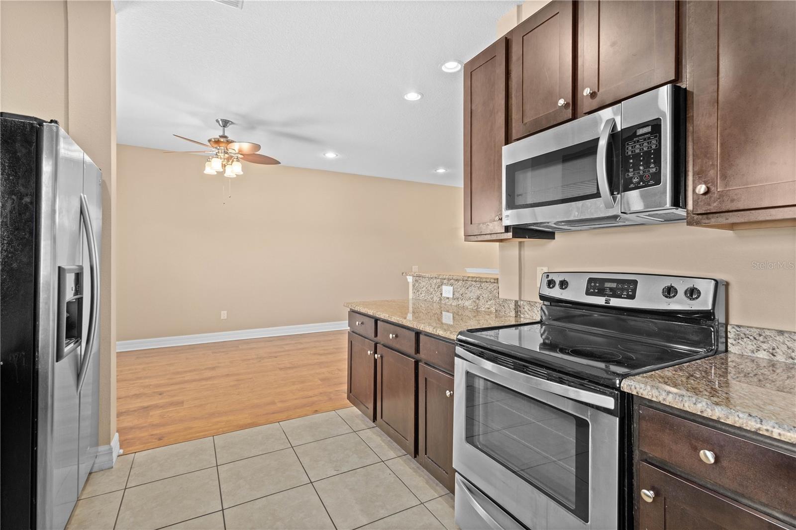 Image 10 of 28 For 3633 Bay Heights Way