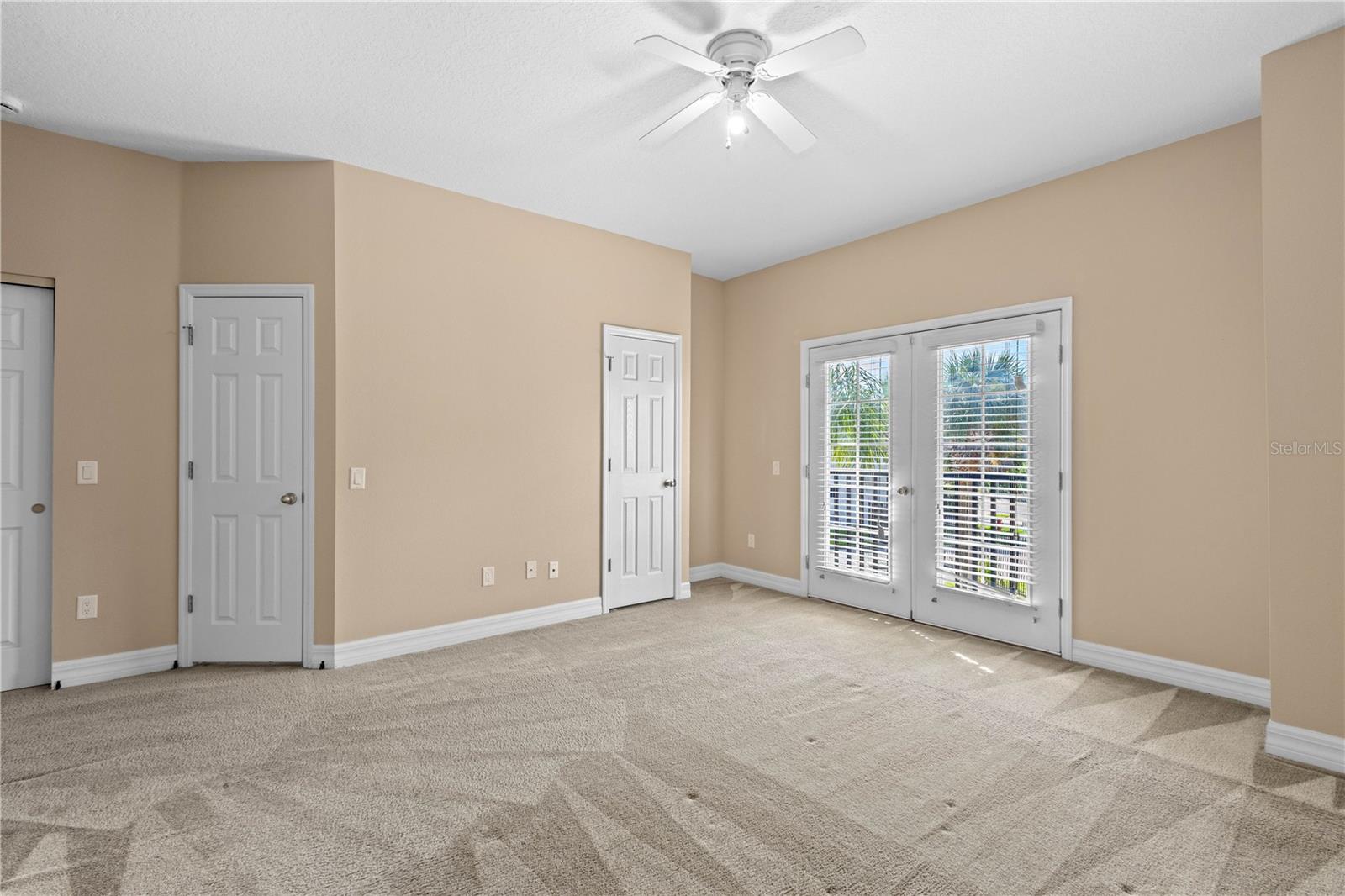 Image 17 of 28 For 3633 Bay Heights Way
