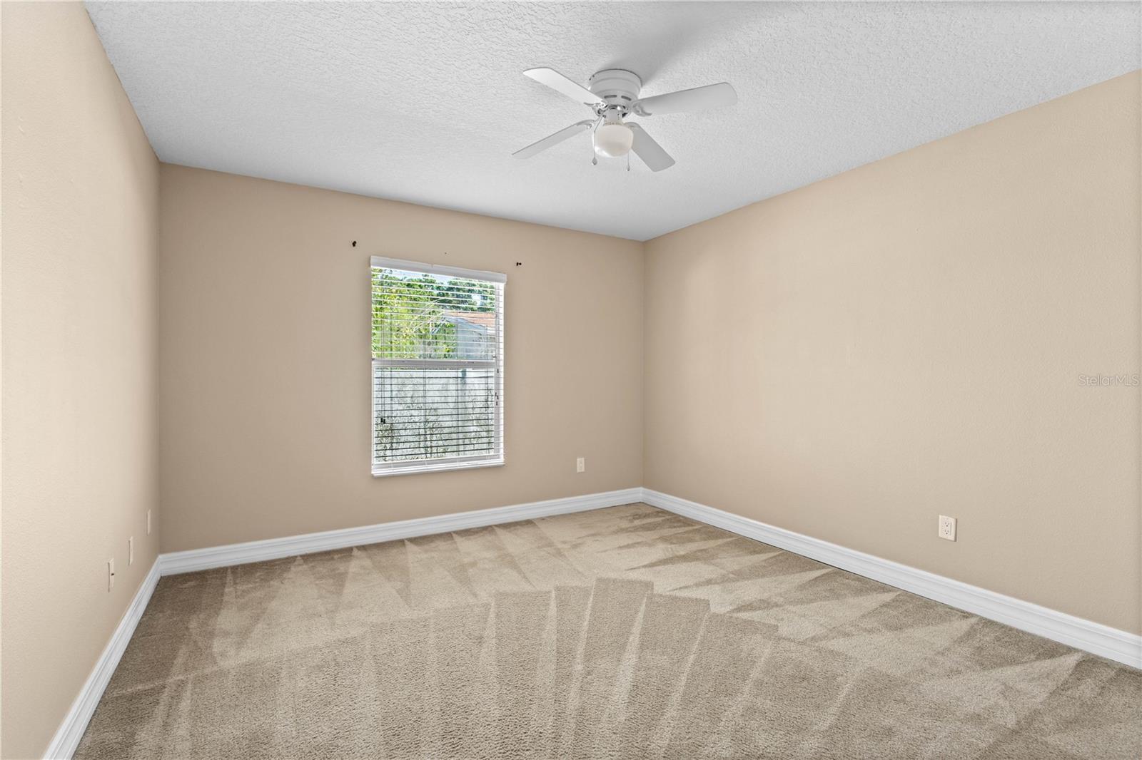 Image 22 of 28 For 3633 Bay Heights Way
