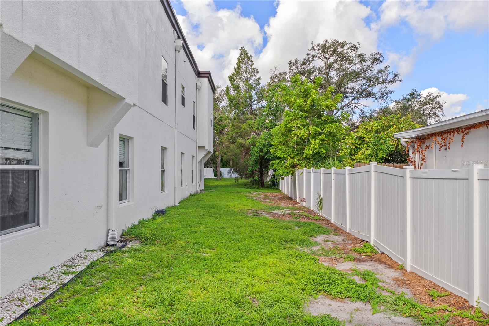 Image 28 of 28 For 3633 Bay Heights Way
