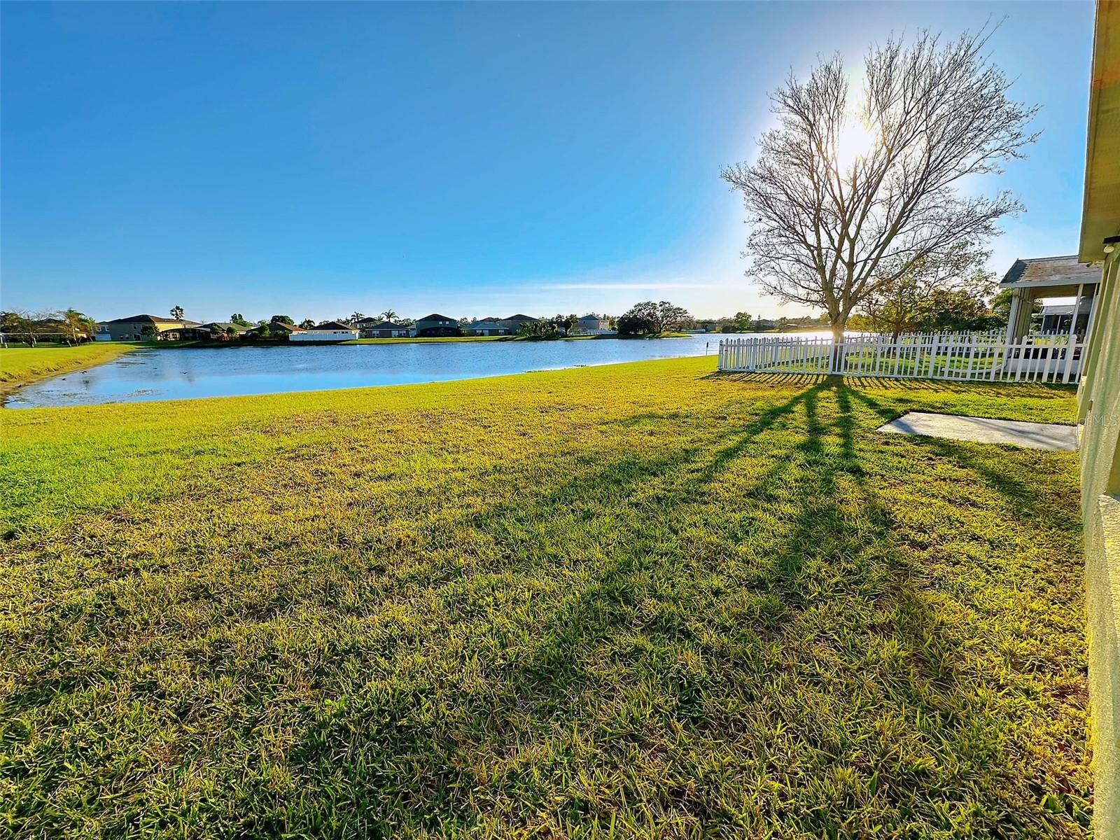 Image 23 of 24 For 15090 Waterford Chase Pkwy