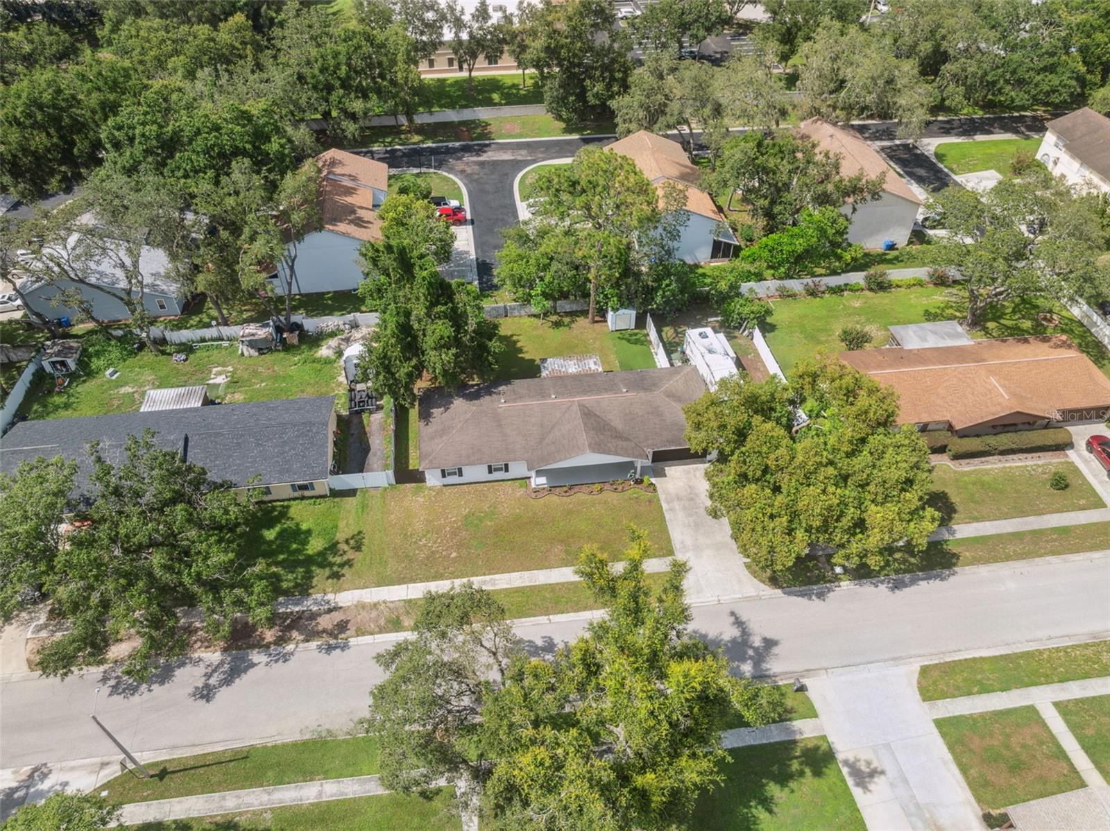 Image 49 of 50 For 410 Larrie Ellen Way