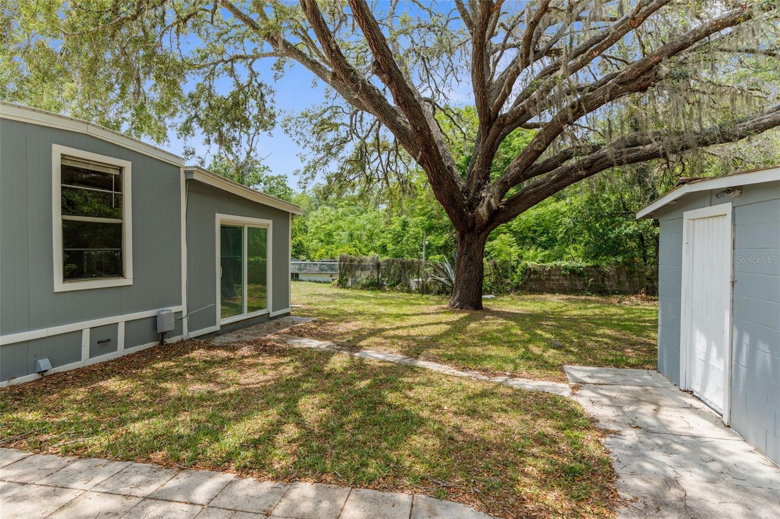 Image 11 of 23 For 15407 Singleton Drive