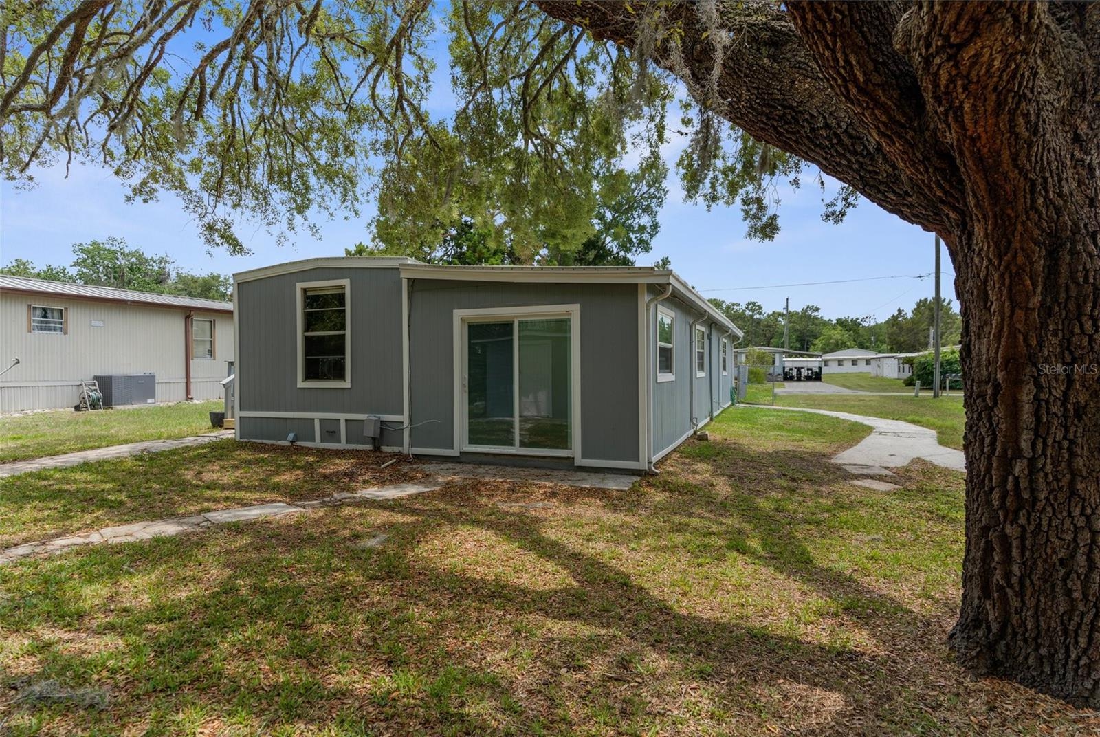 Image 12 of 23 For 15407 Singleton Drive