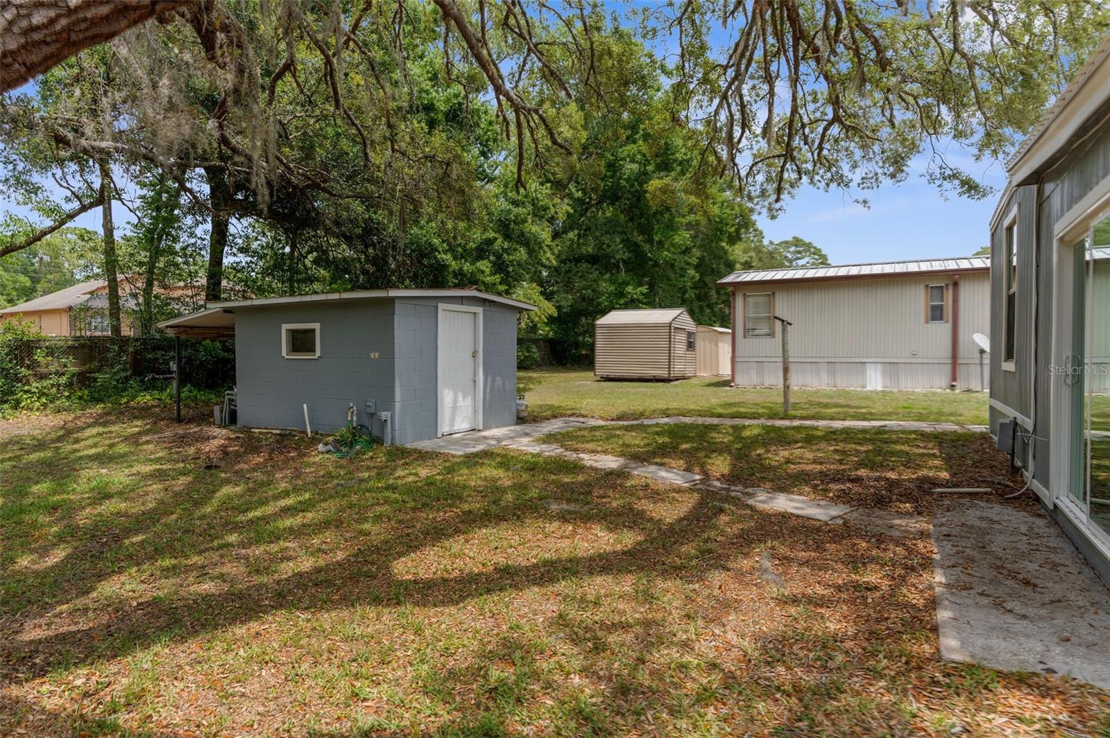 Image 13 of 23 For 15407 Singleton Drive