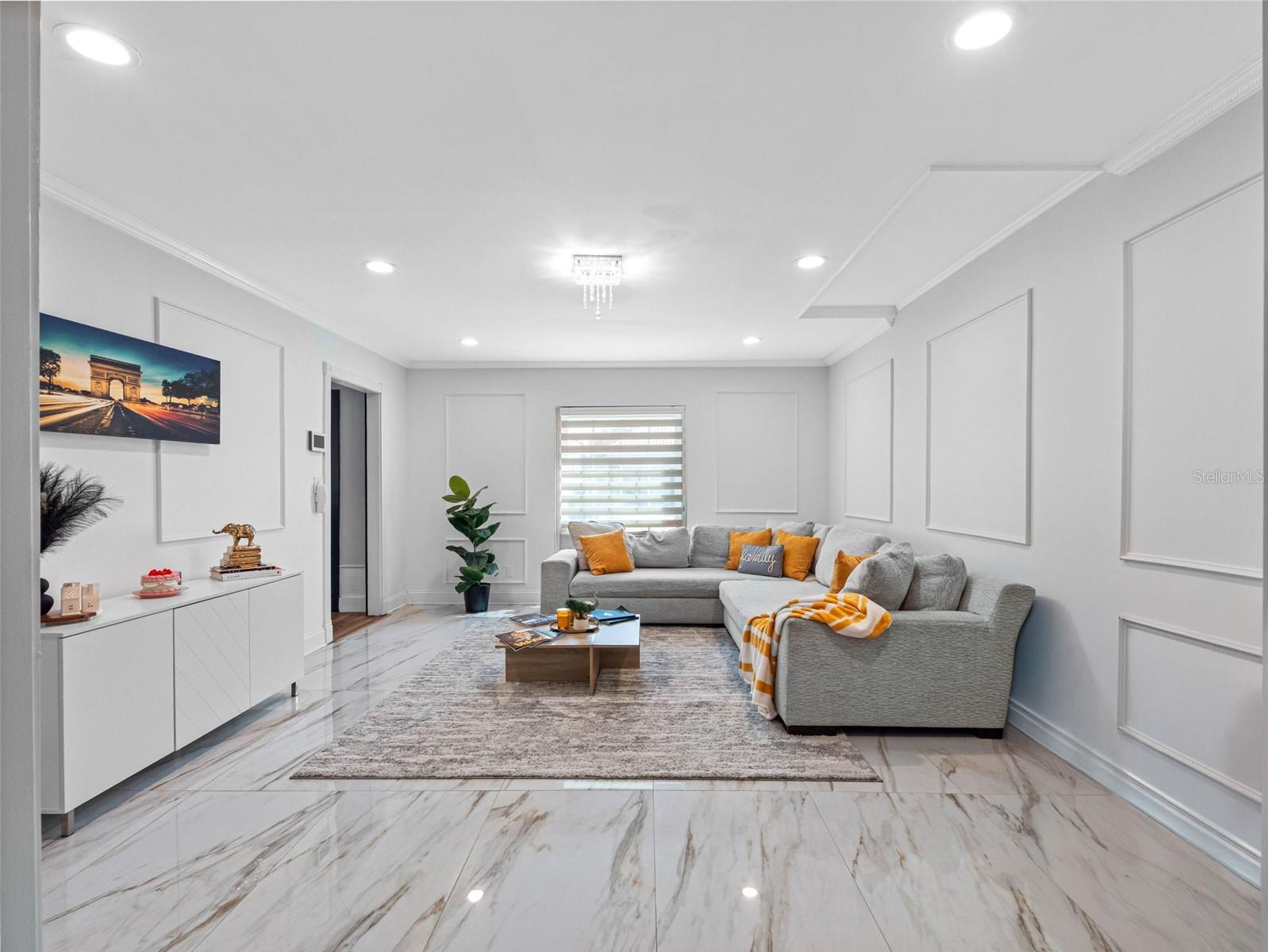 Image 22 of 82 For 4916 Bay Way Drive