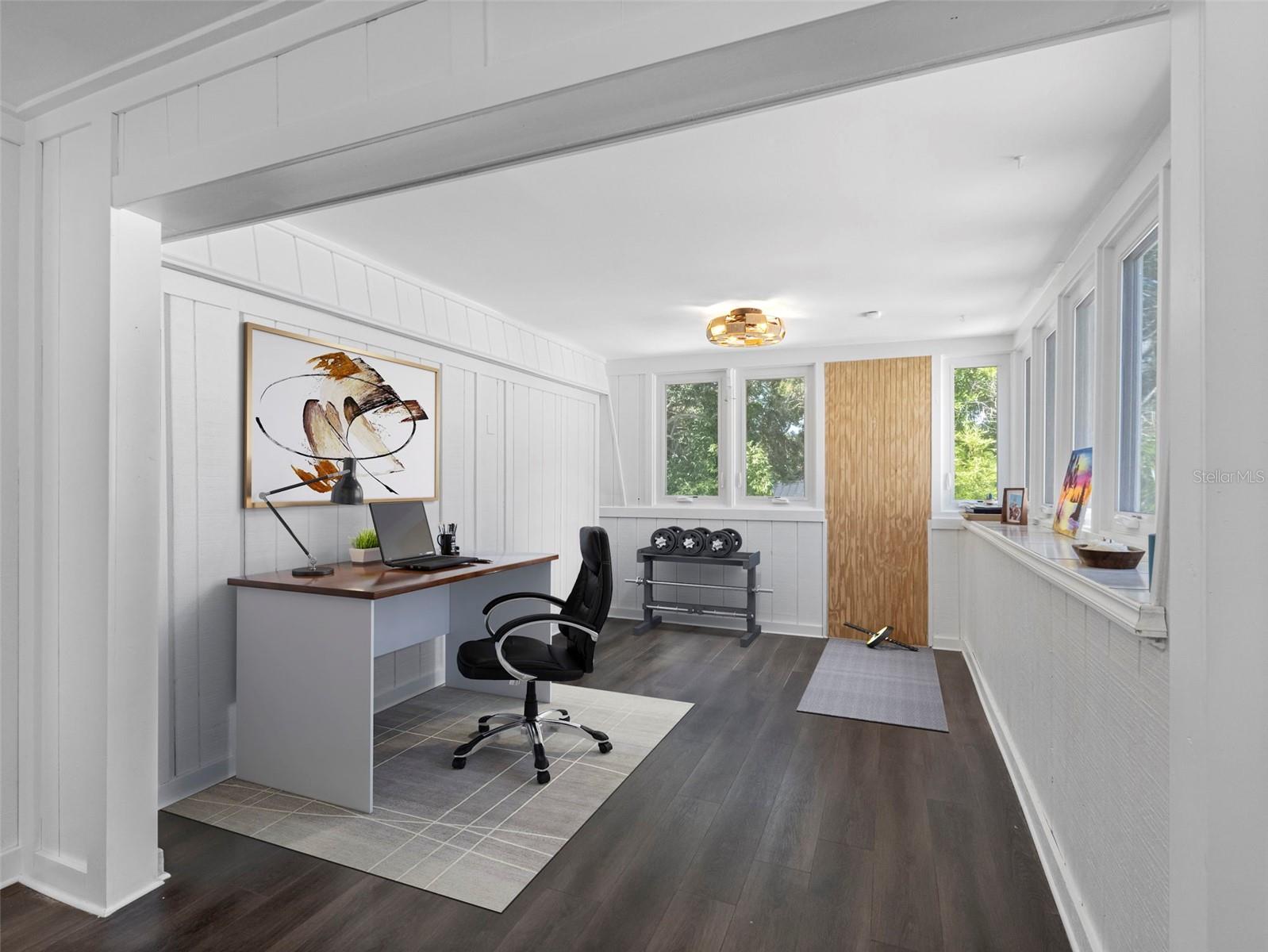 Image 32 of 82 For 4916 Bay Way Drive