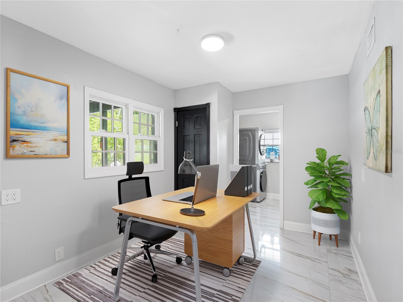 Image 45 of 82 For 4916 Bay Way Drive