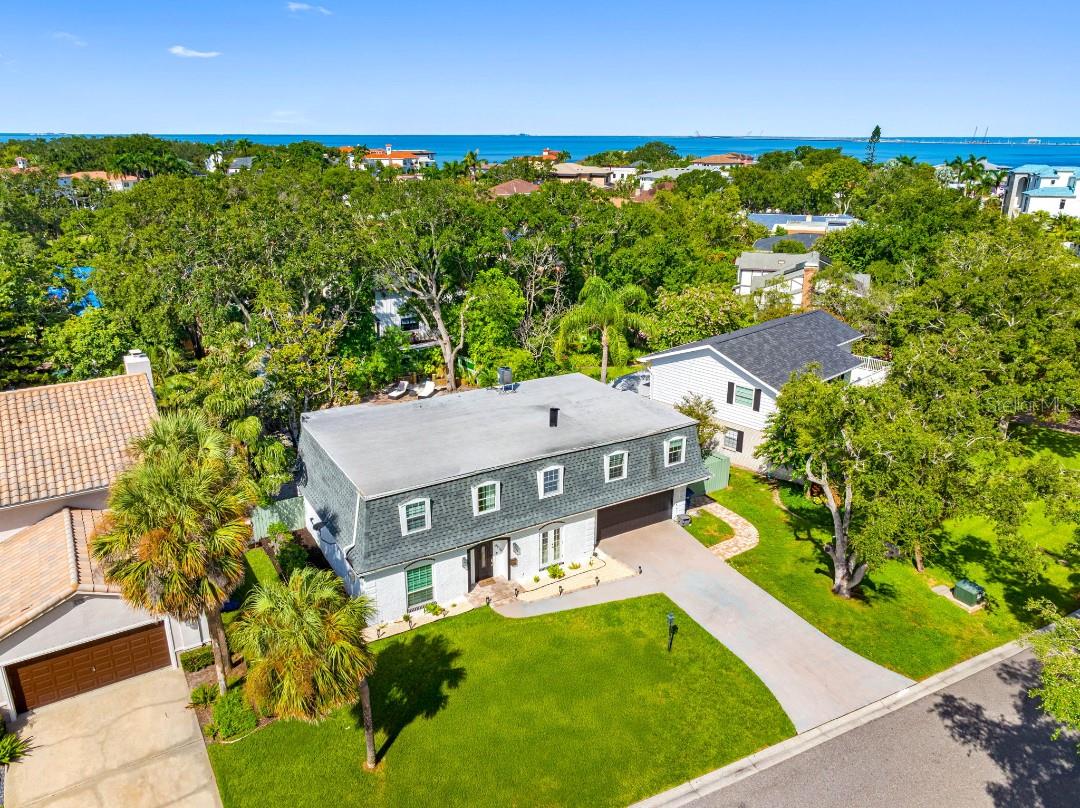 Image 76 of 82 For 4916 Bay Way Drive