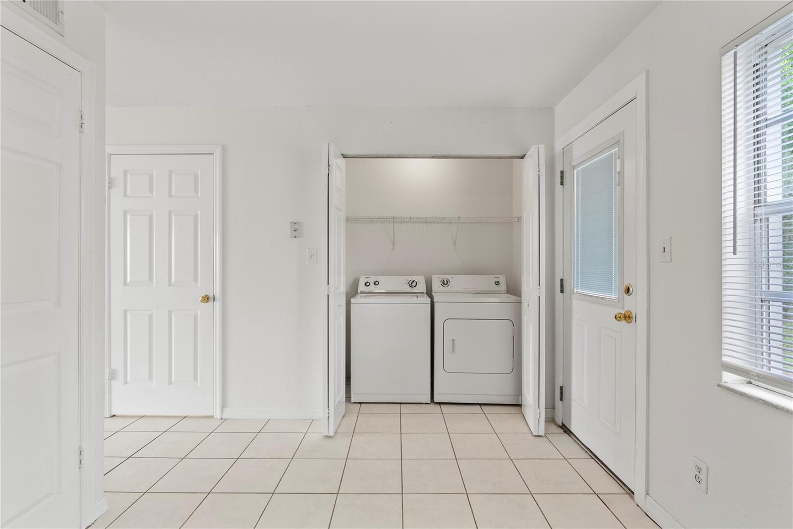 Image 11 of 29 For 13548 Embassy Park Court 26