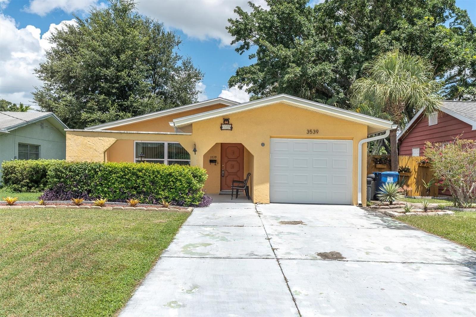 Details for 3539 15th Avenue N, ST PETERSBURG, FL 33713