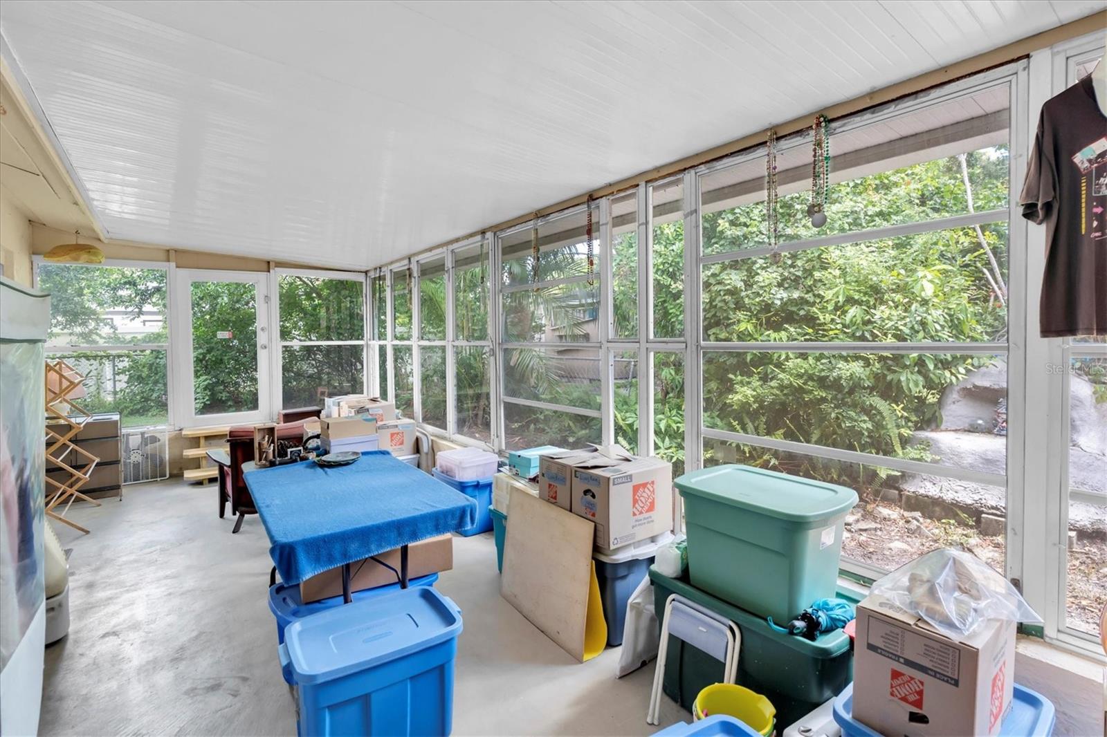 Image 21 of 33 For 3539 15th Avenue N